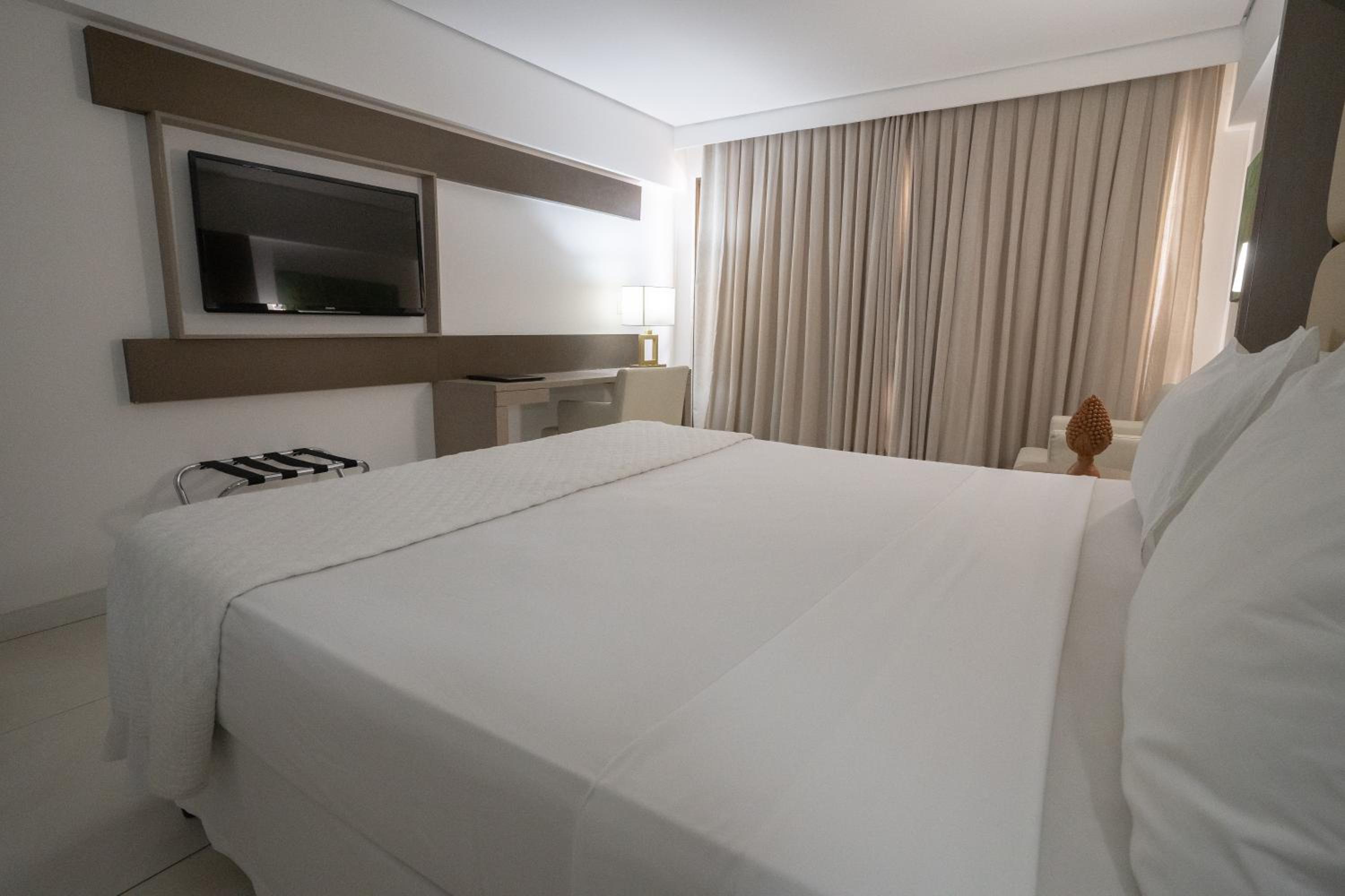 Suite Junior com Varanda Lateral thumbnail 5