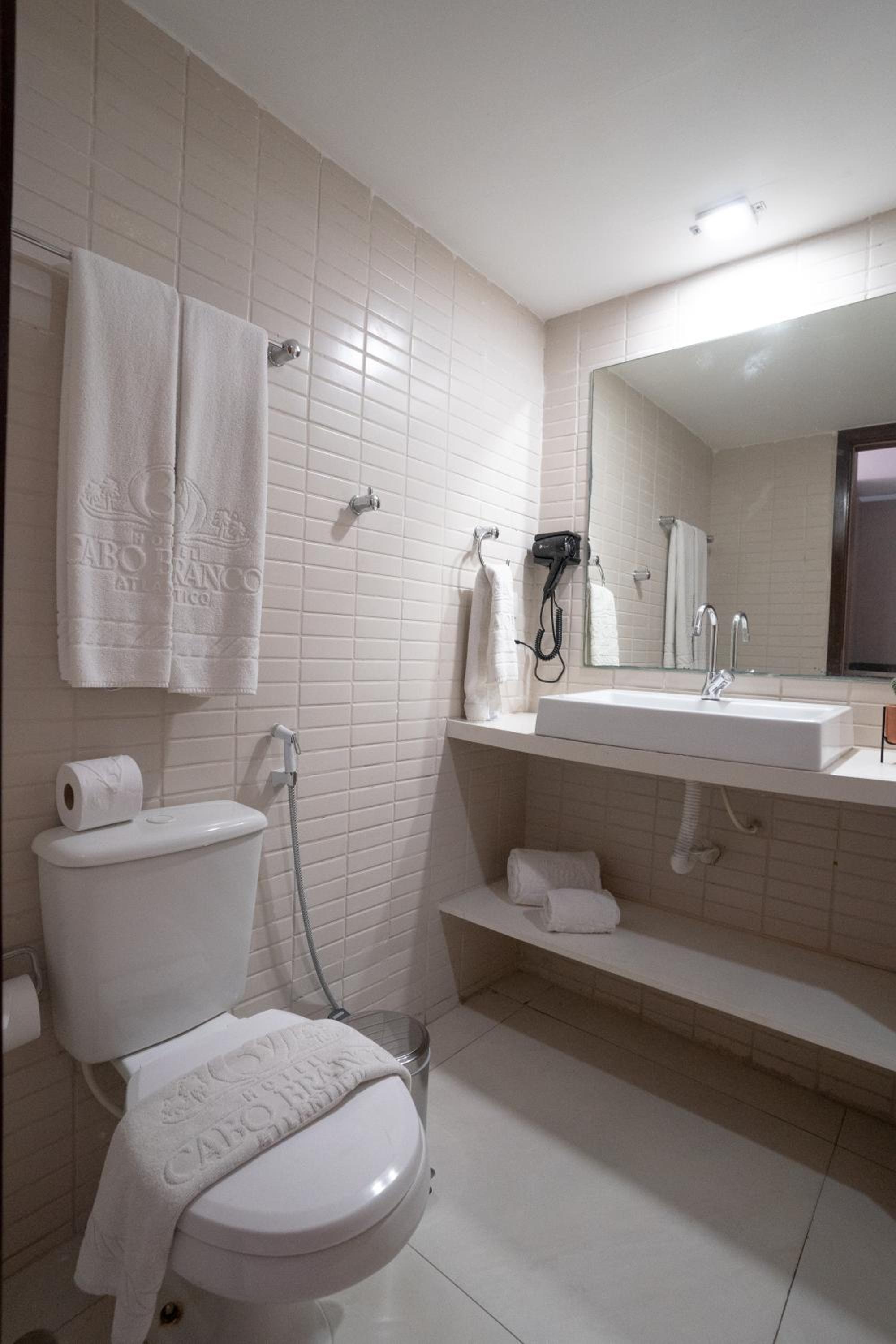 Double Suite with Balcony and Sea View thumbnail 6