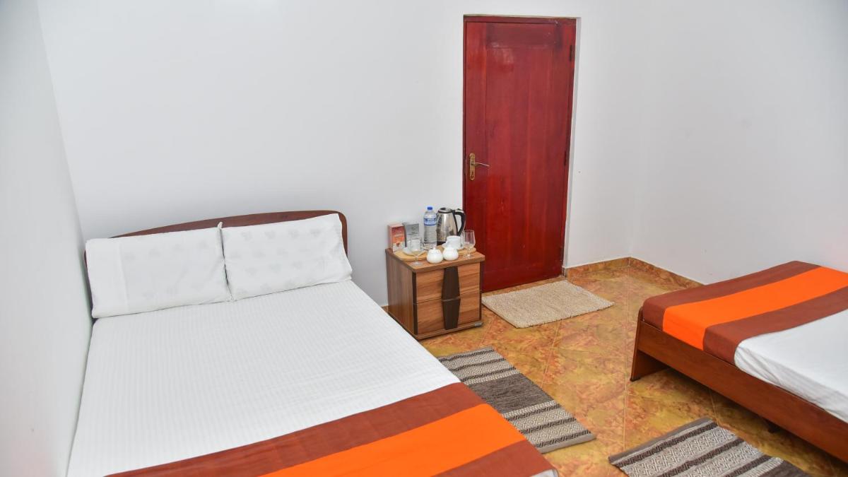 Standard Double Room photo 2