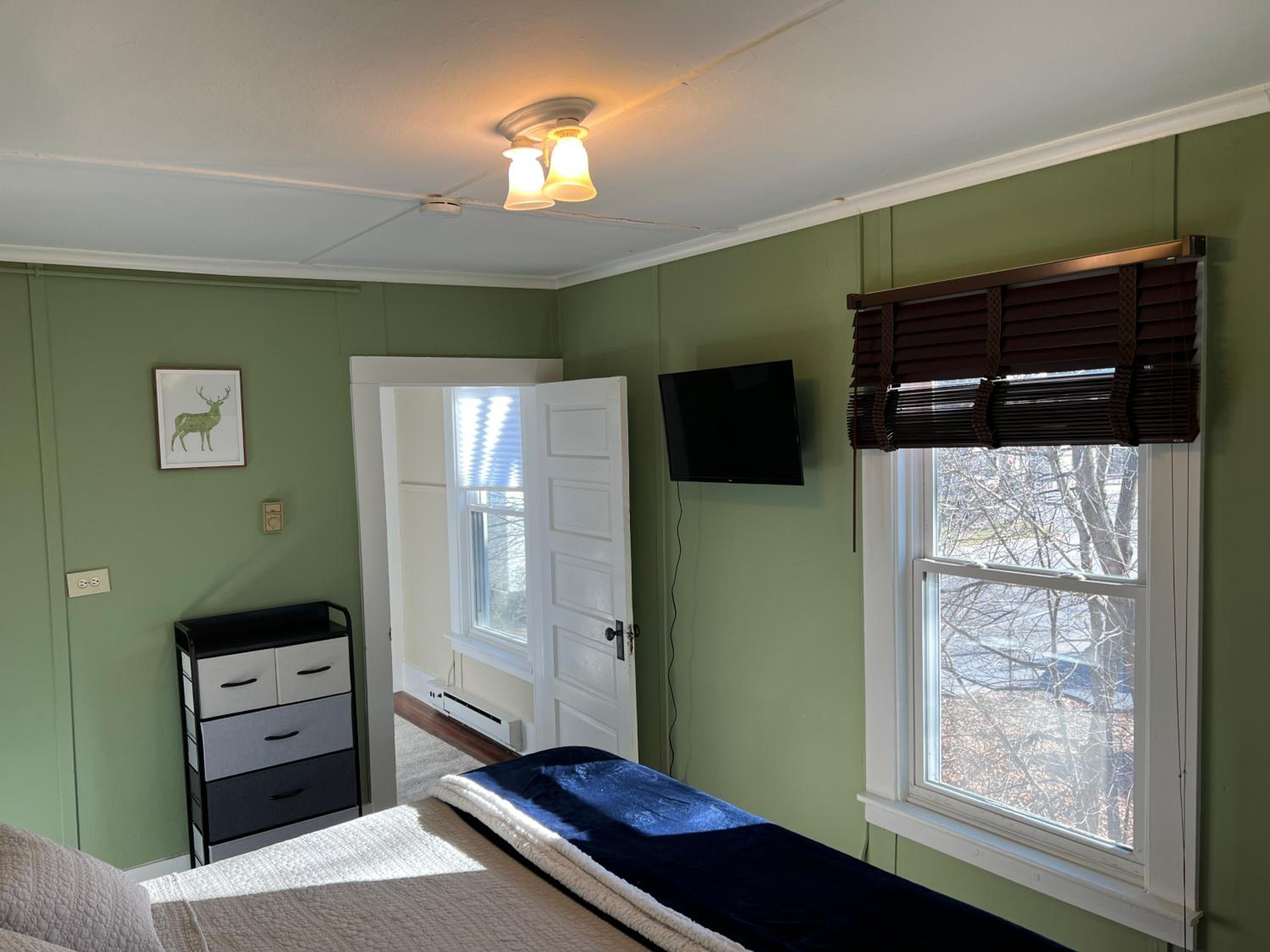 Two-Bedroom House - Photo 12