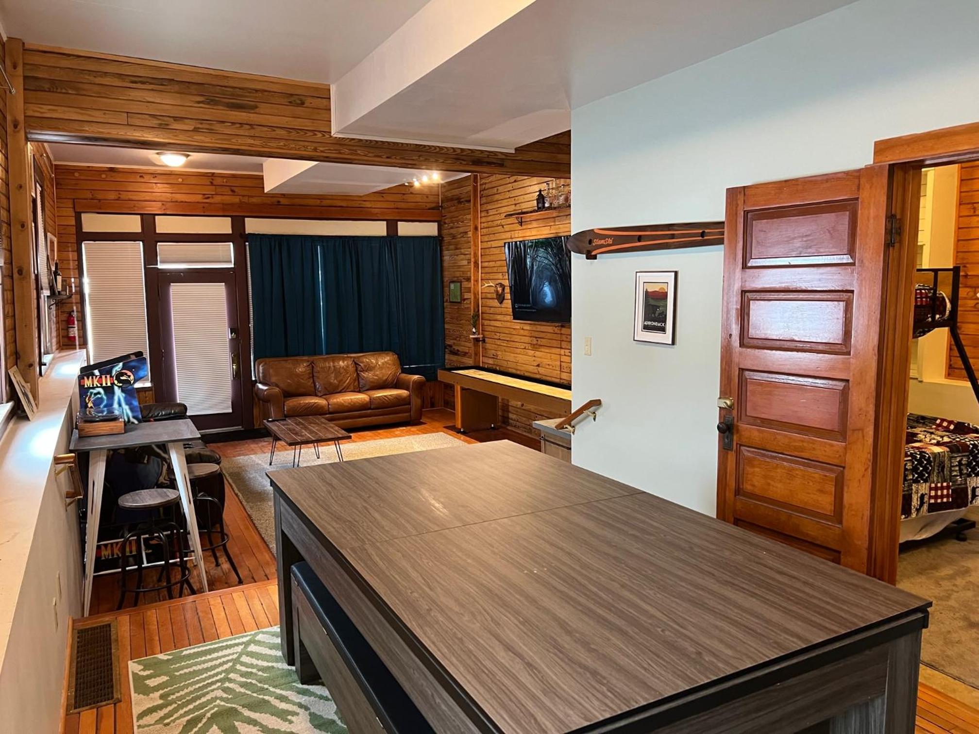 One-Bedroom House - Photo 7