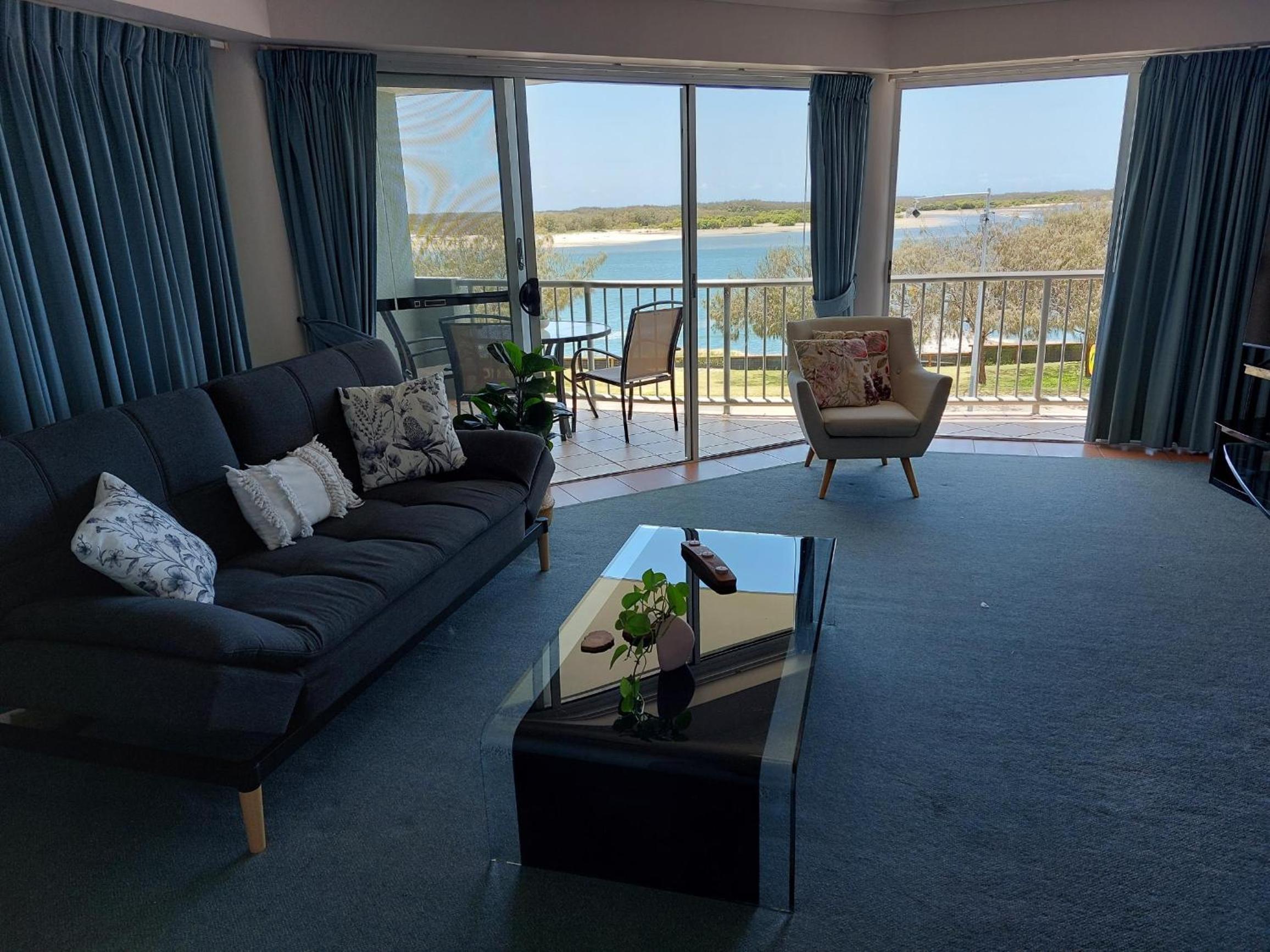 Beachfront Two-Bedroom Apartment - Level 3  photo 1