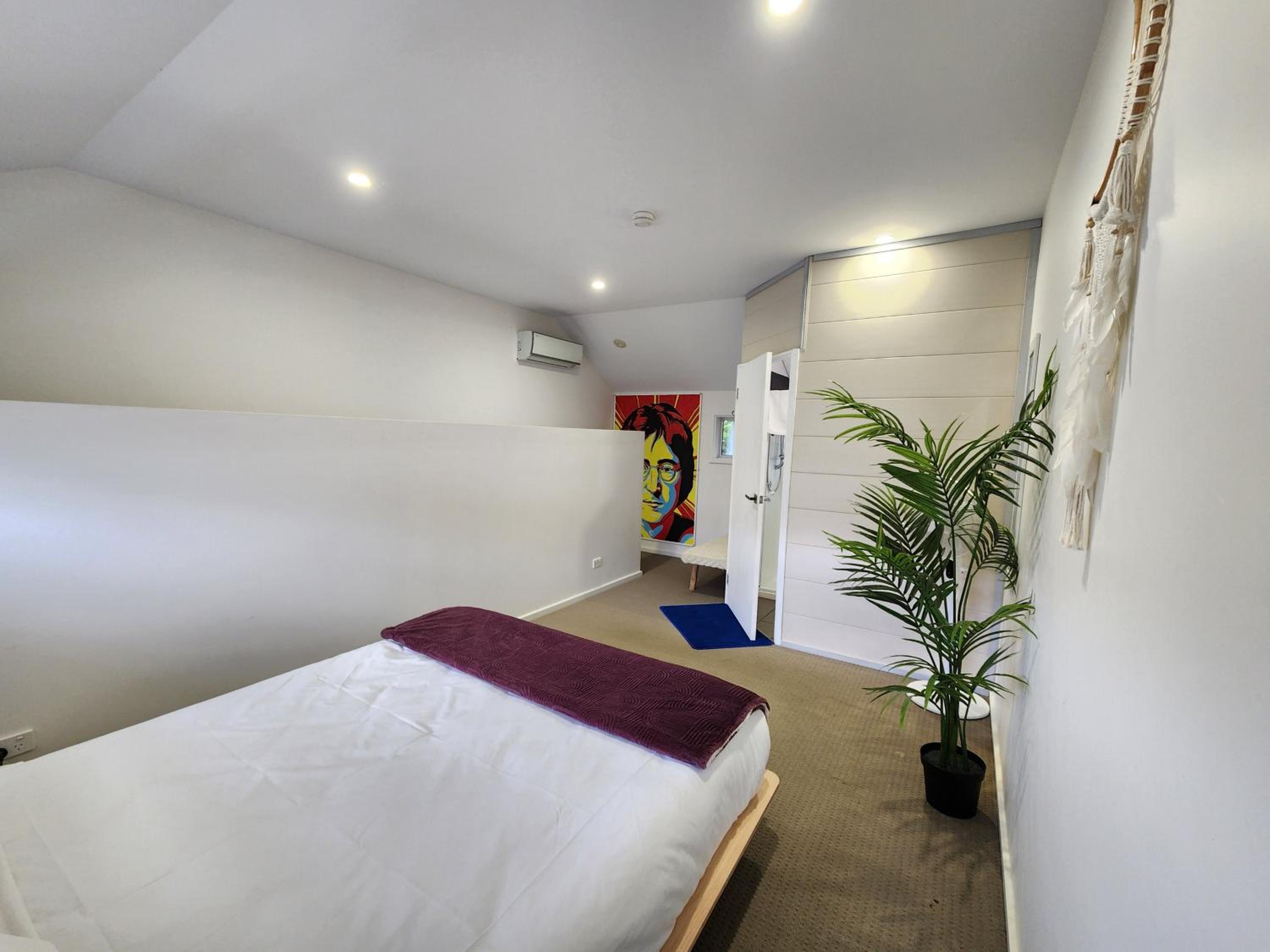 One-Bedroom Apartment - Photo 16