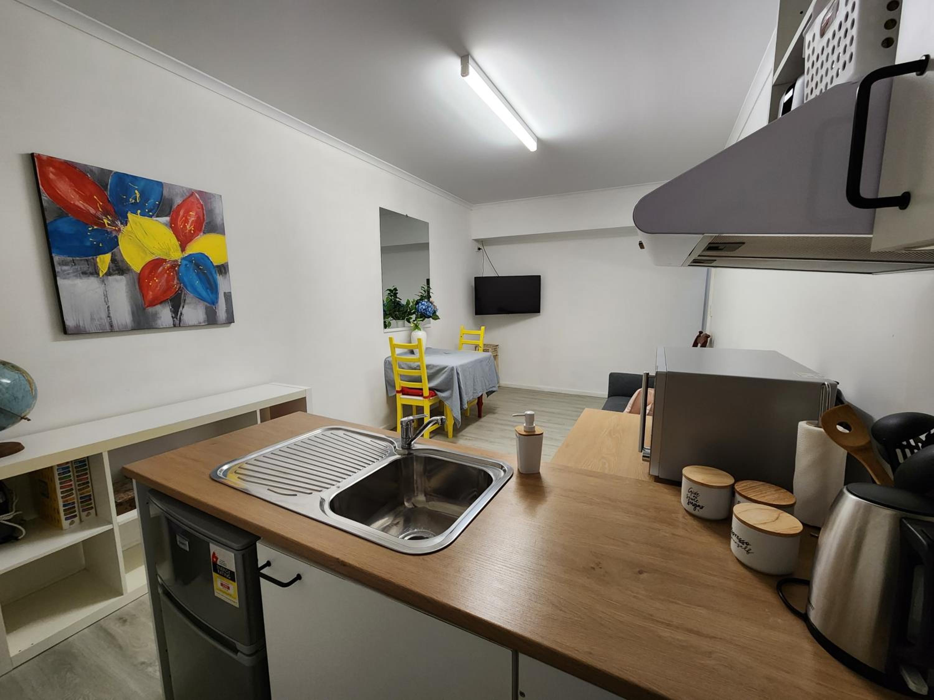 One-Bedroom Apartment - Photo 14