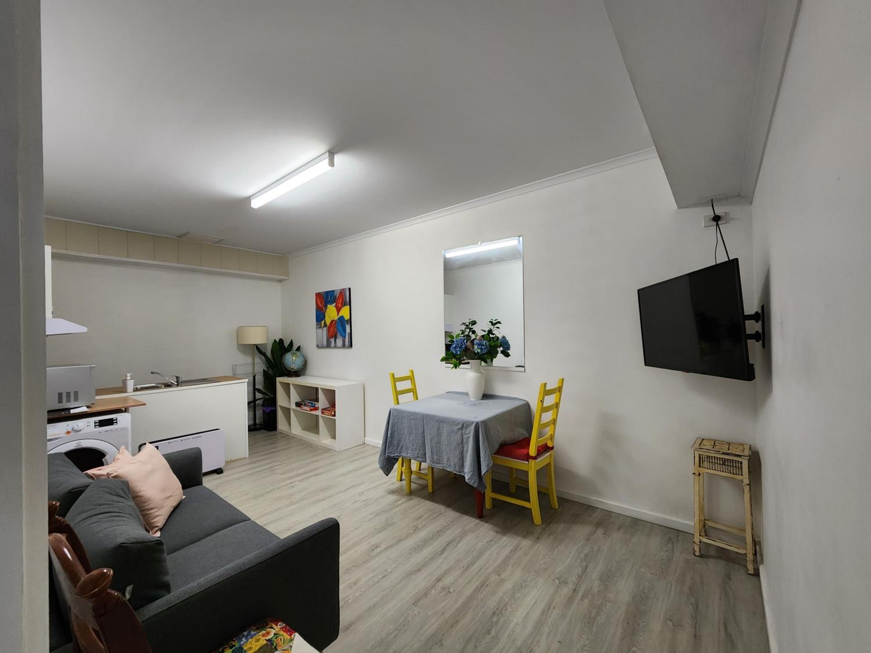 One-Bedroom Apartment - Photo 13