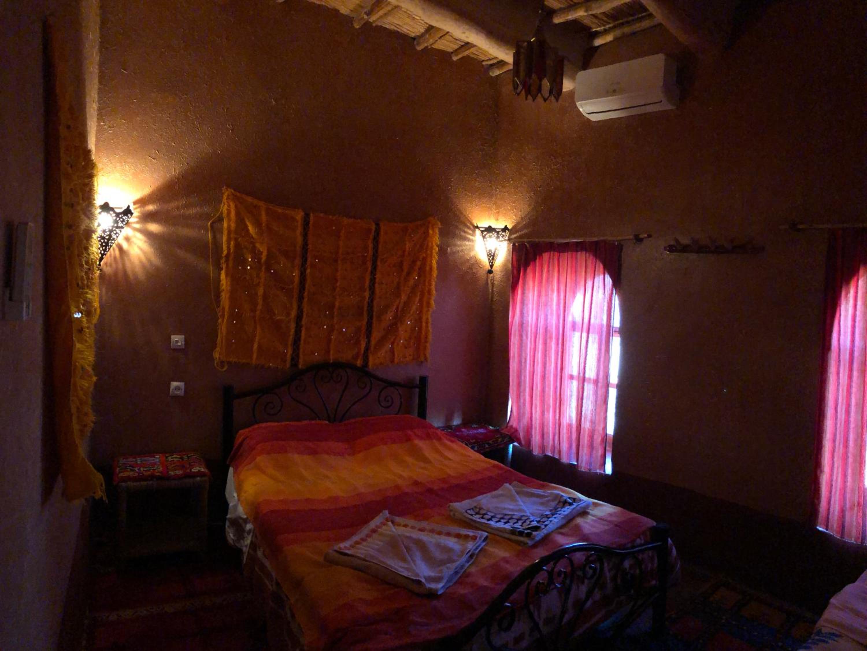 Double Room with Mountain View - Photo 5