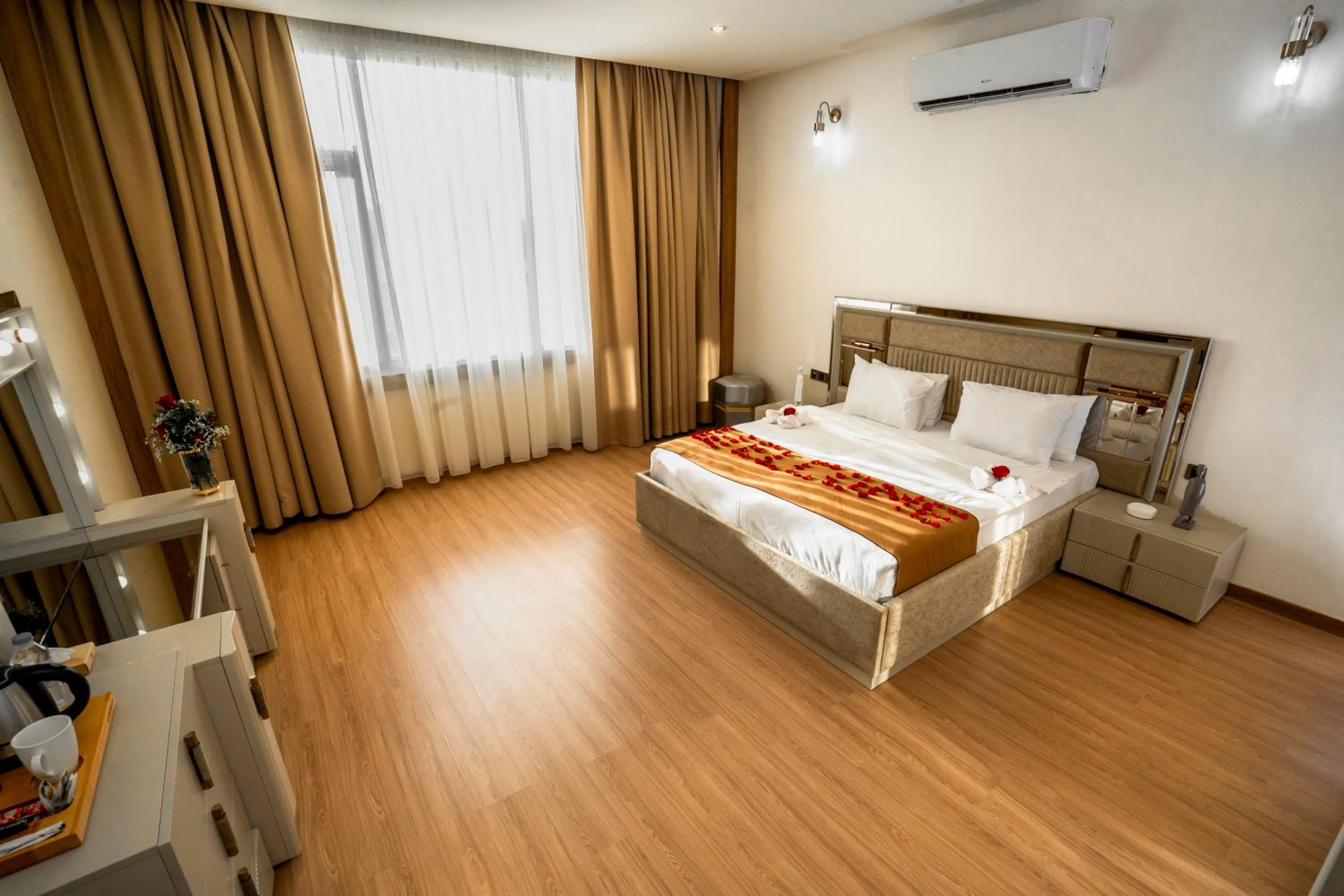 Deluxe Double Room photo 3