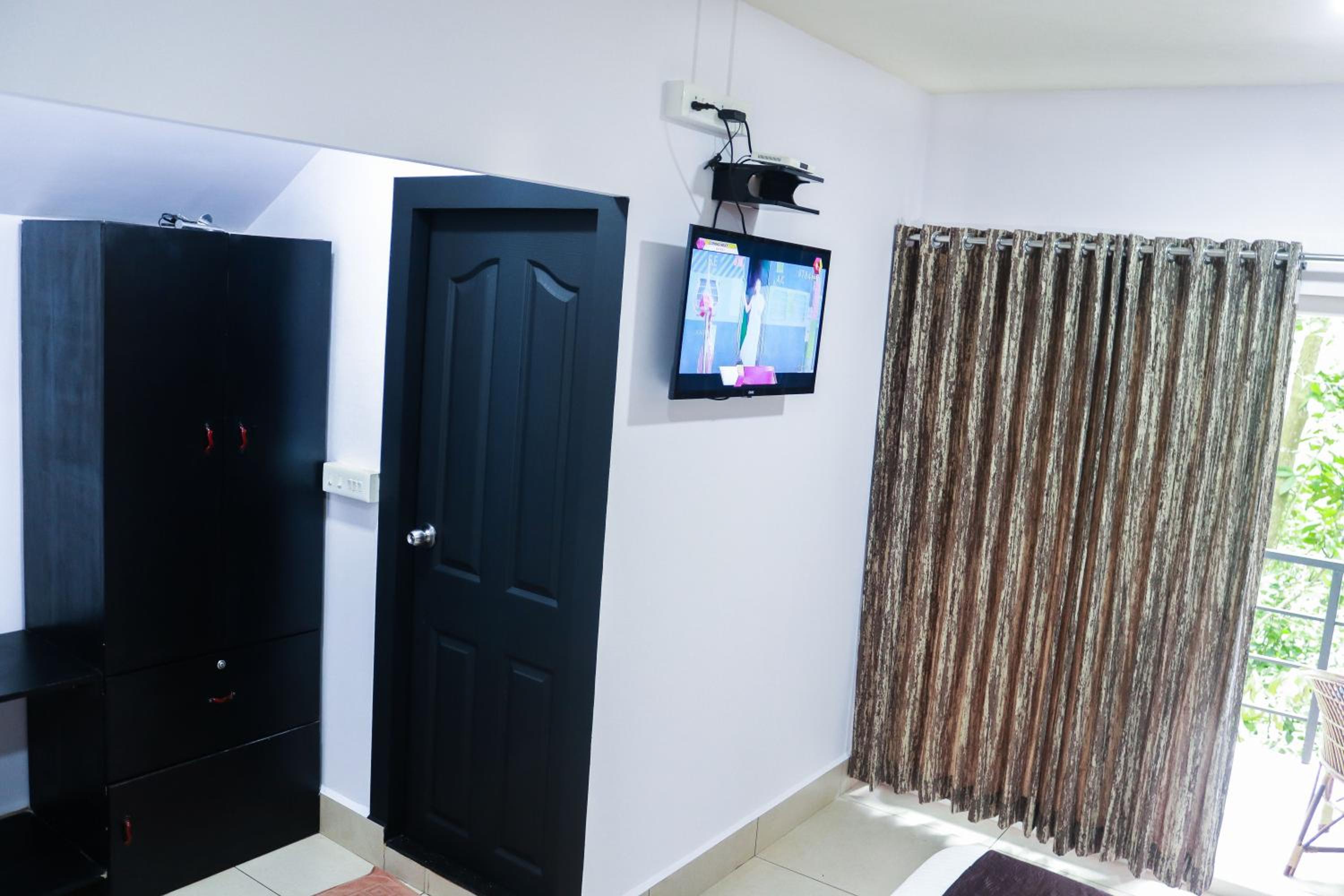 Deluxe Double Room - Photo 52