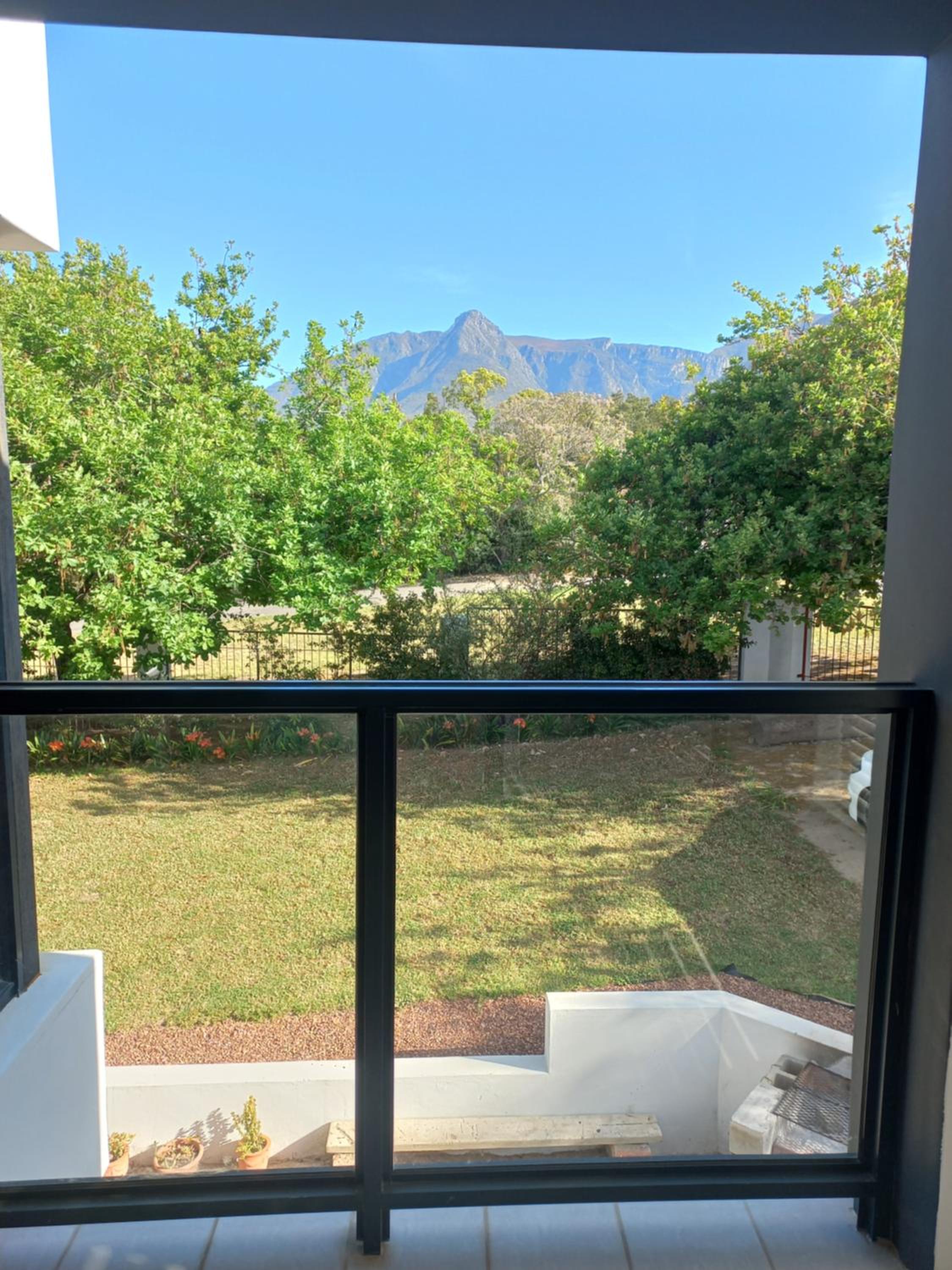 King Room With Balcony photo 2