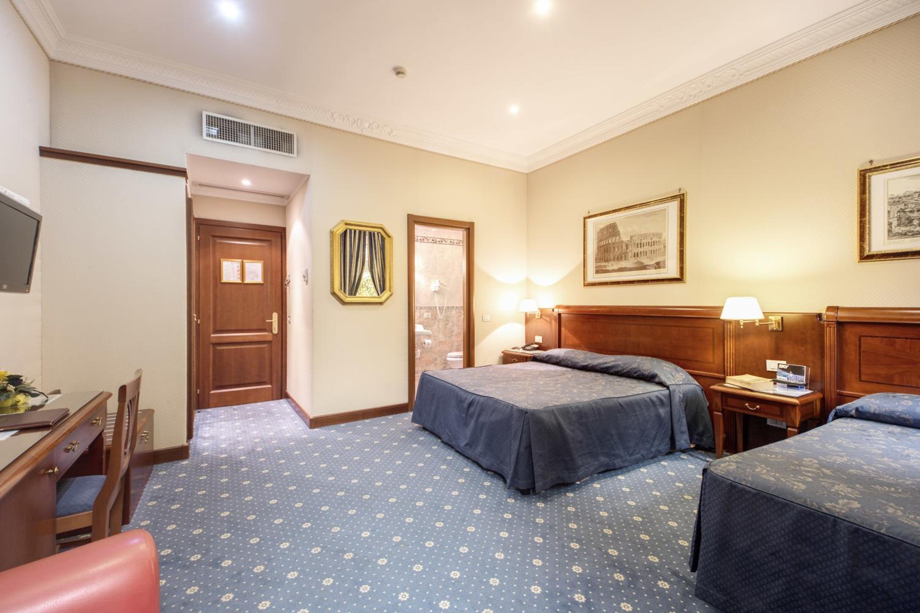 Triple Room photo 1