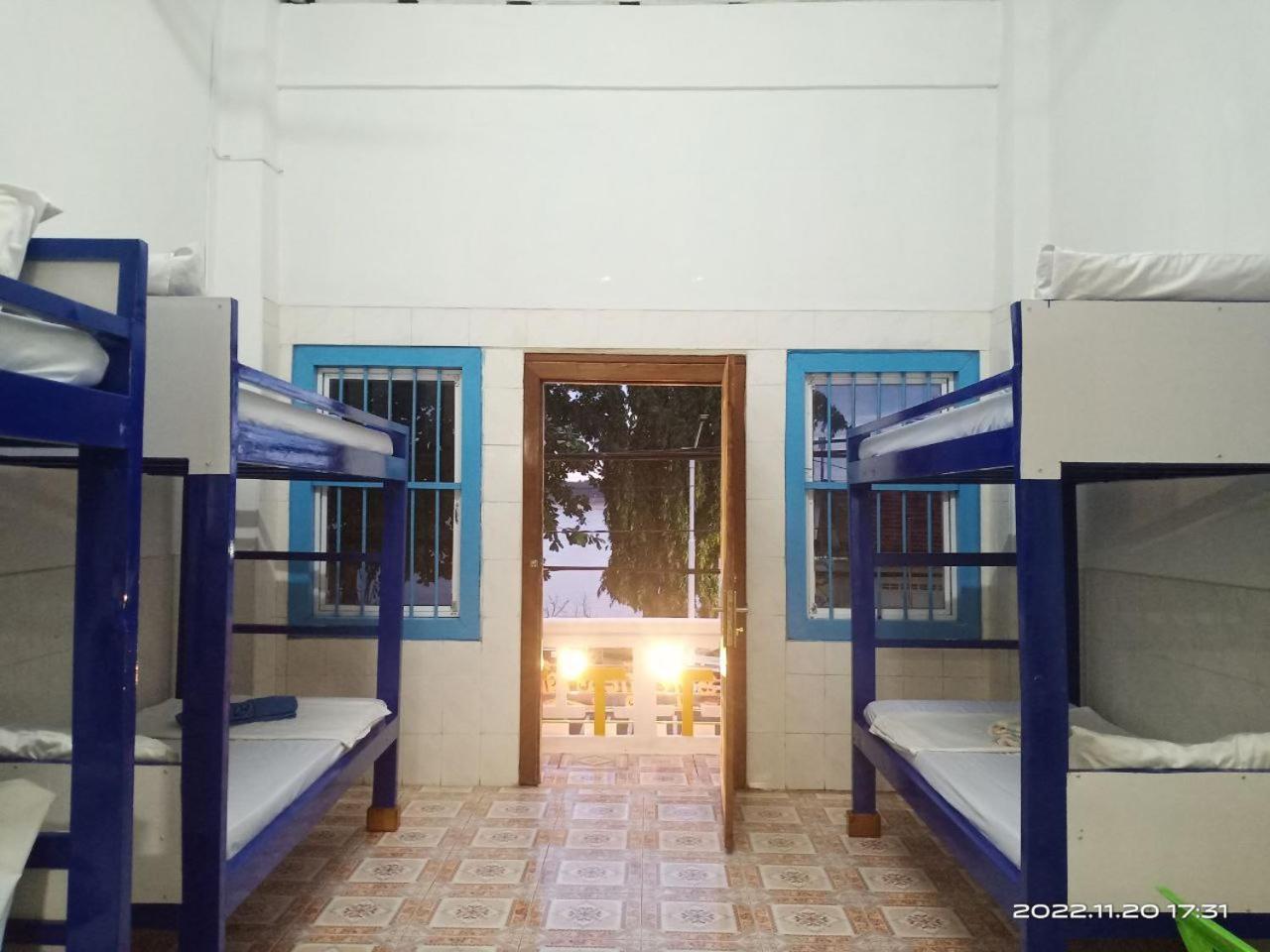 Single Bed in 8-Bed Dormitory Room photo 2