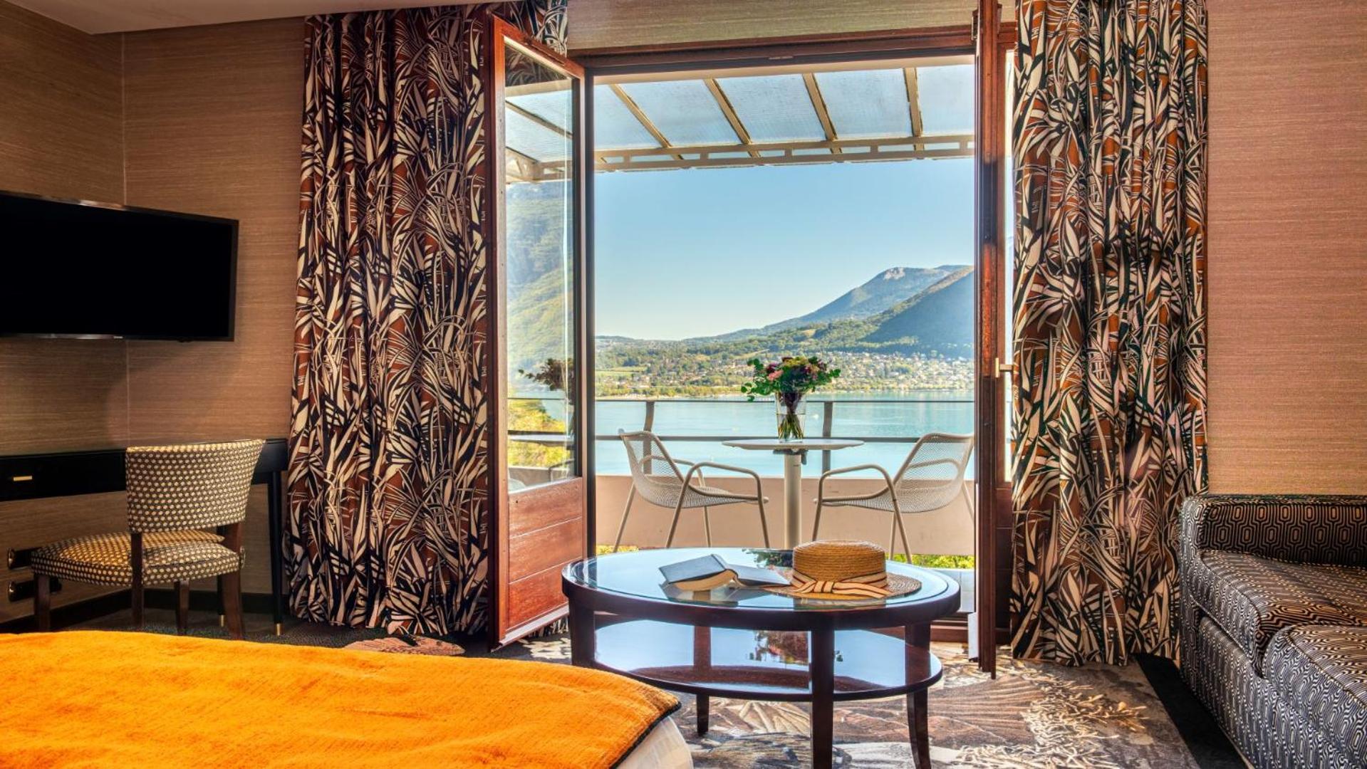 Privilege Room - Lake side with balcony - Double or Twin beds - Photo 2