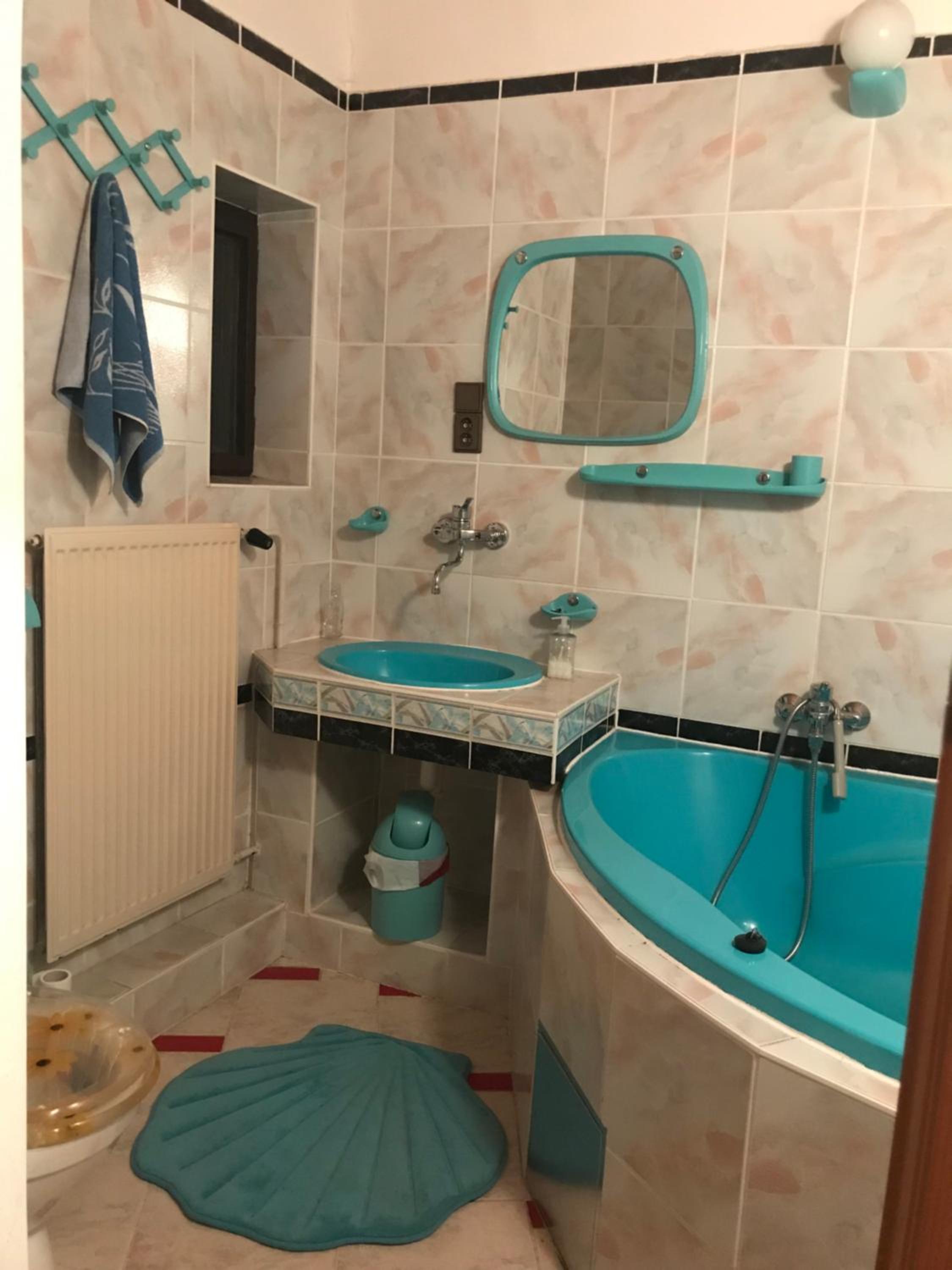 Four-Bedroom House photo 1