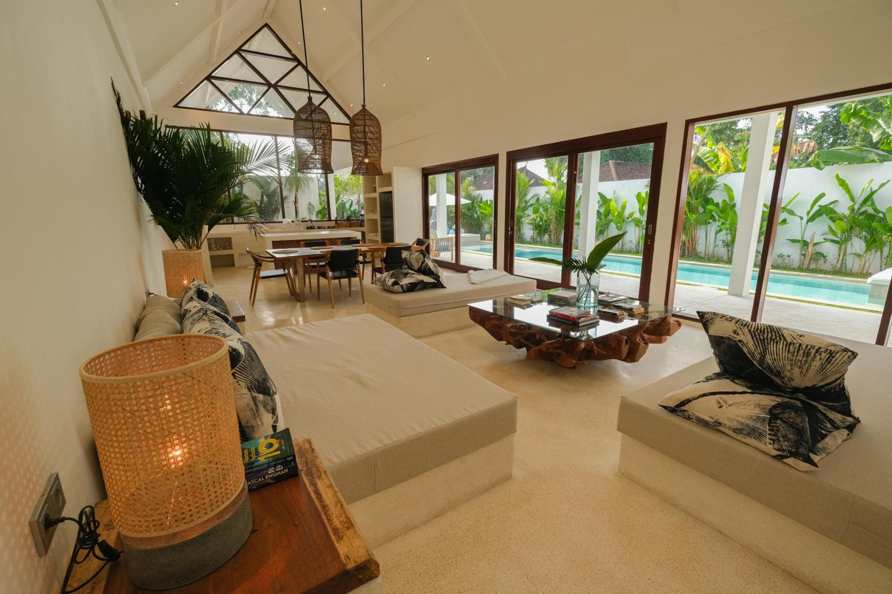 Two-Bedroom Villa - Photo 34