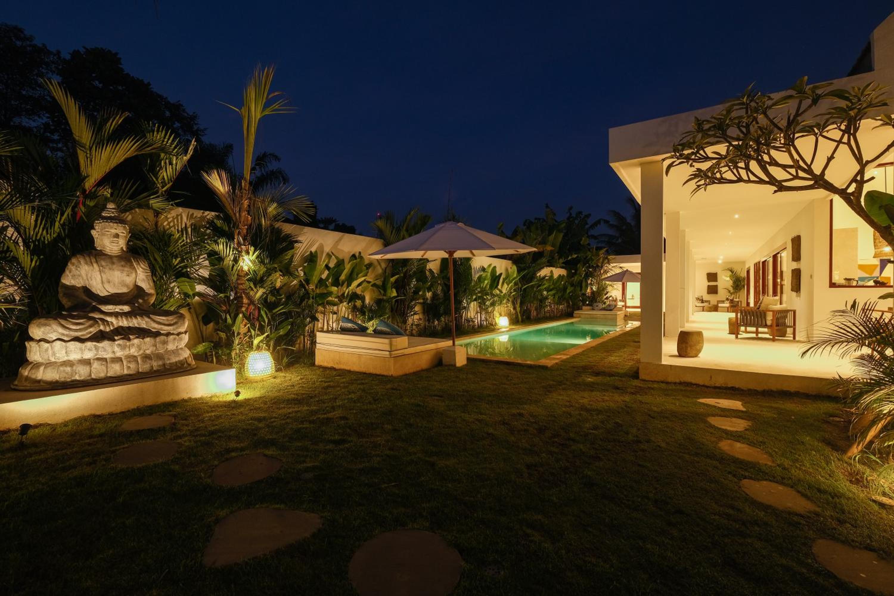 Two-Bedroom Villa - Photo 21
