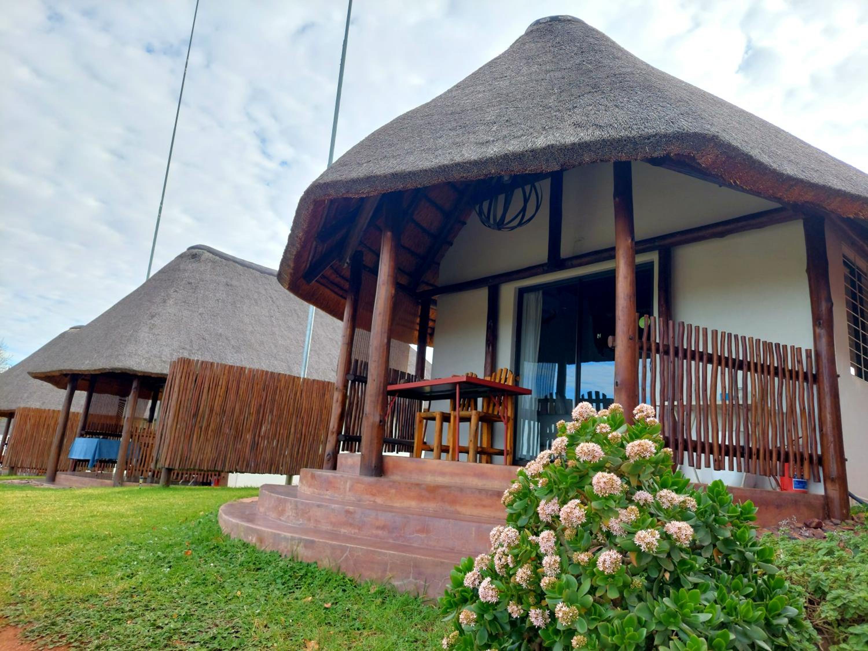 One-Bedroom Chalet - Photo 11