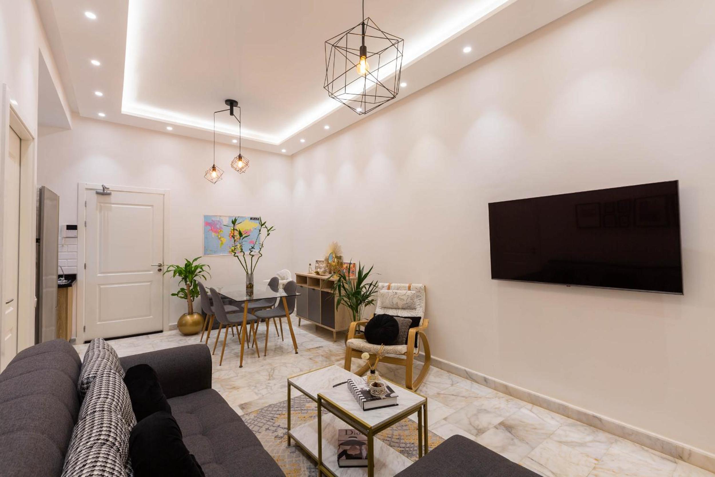 One-Bedroom Apartment - Photo 45