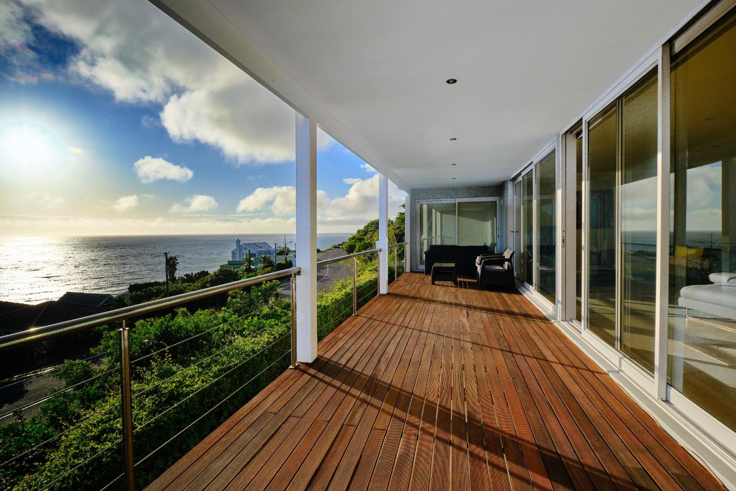 Villa with Sea View photo 2