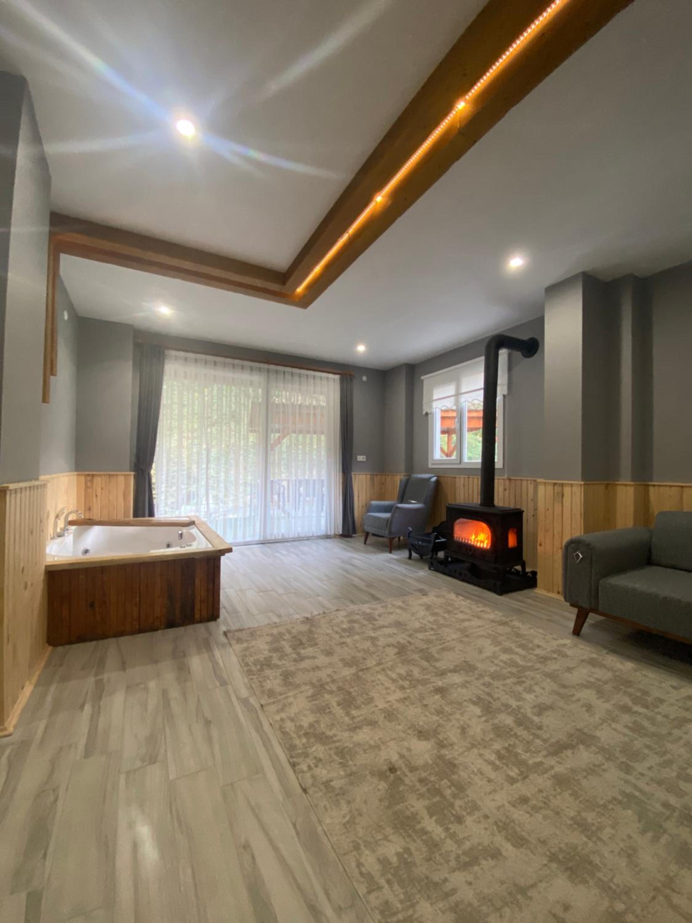 One-Bedroom Chalet
