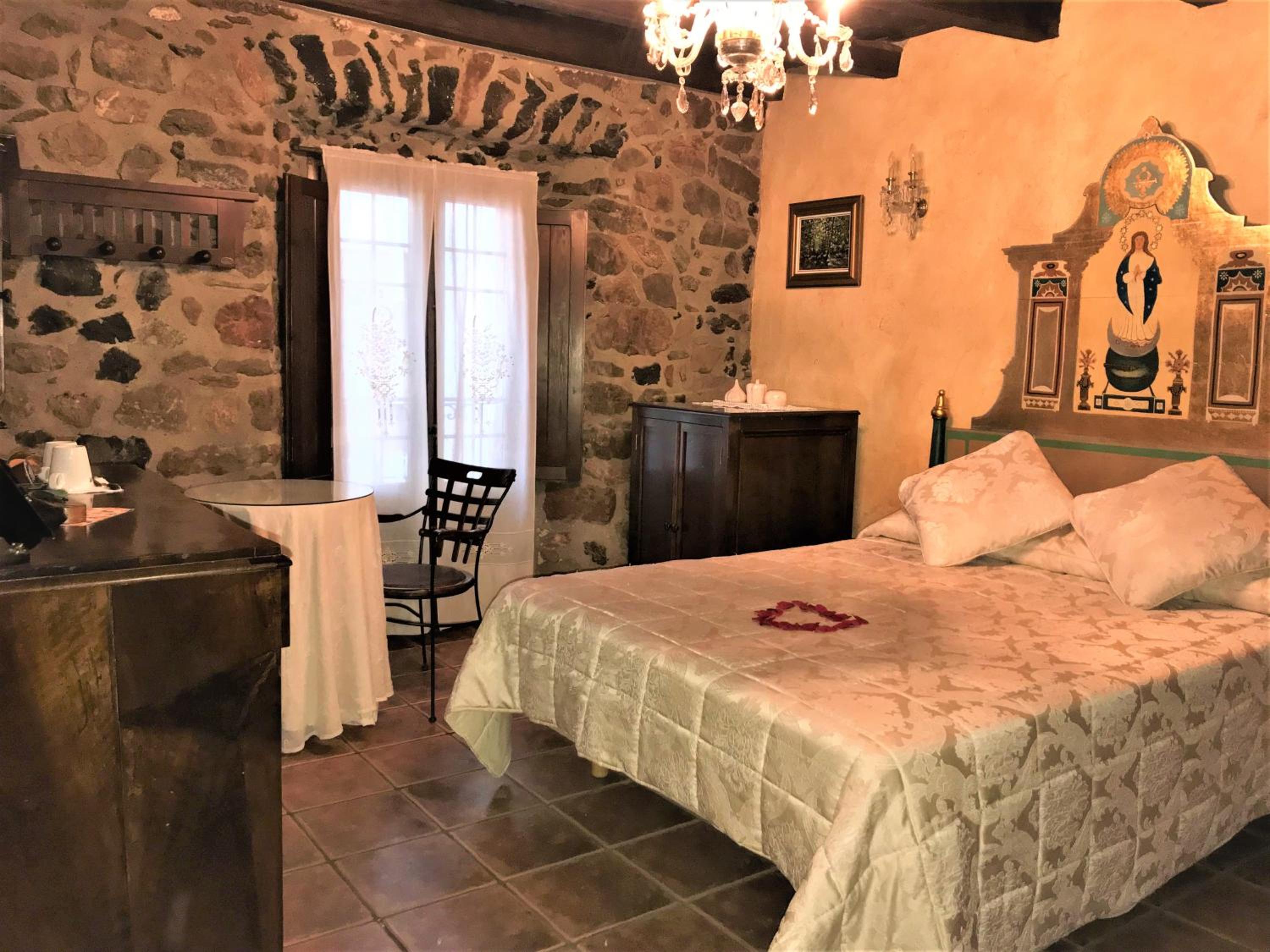 Double Room with Private Bathroom photo 2