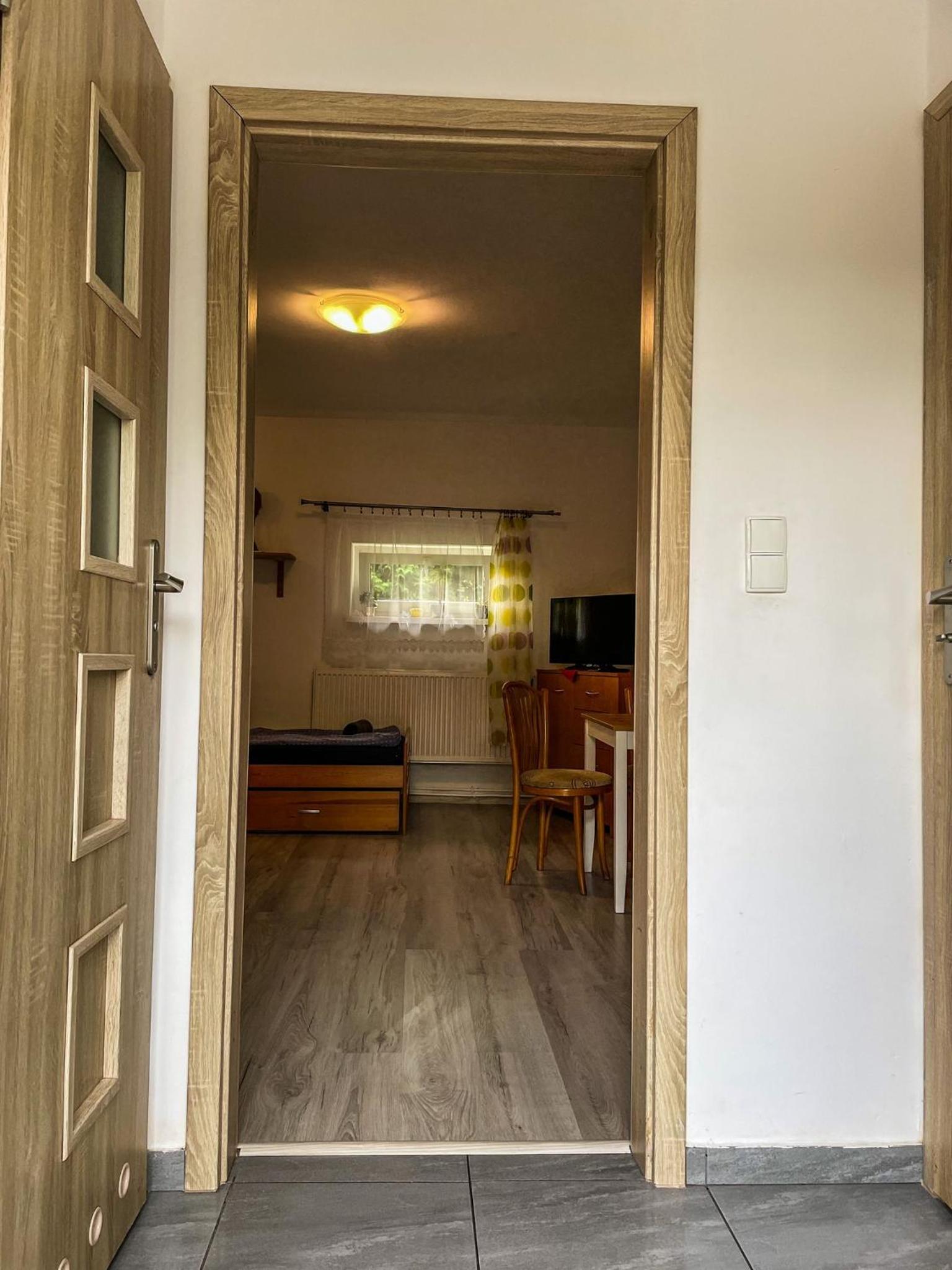 Family Room with Private Bathroom photo 1