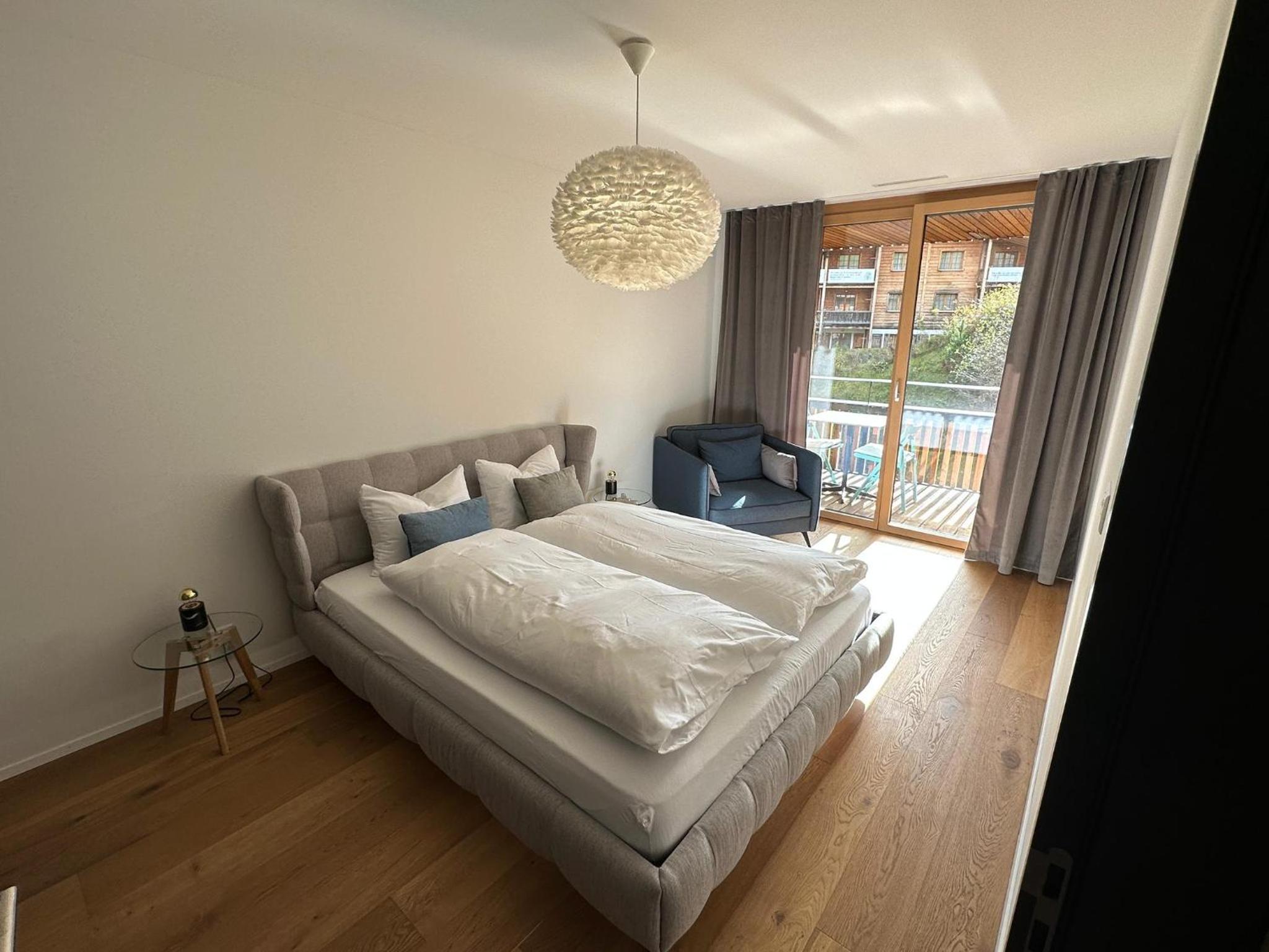One-Bedroom Apartment photo 2
