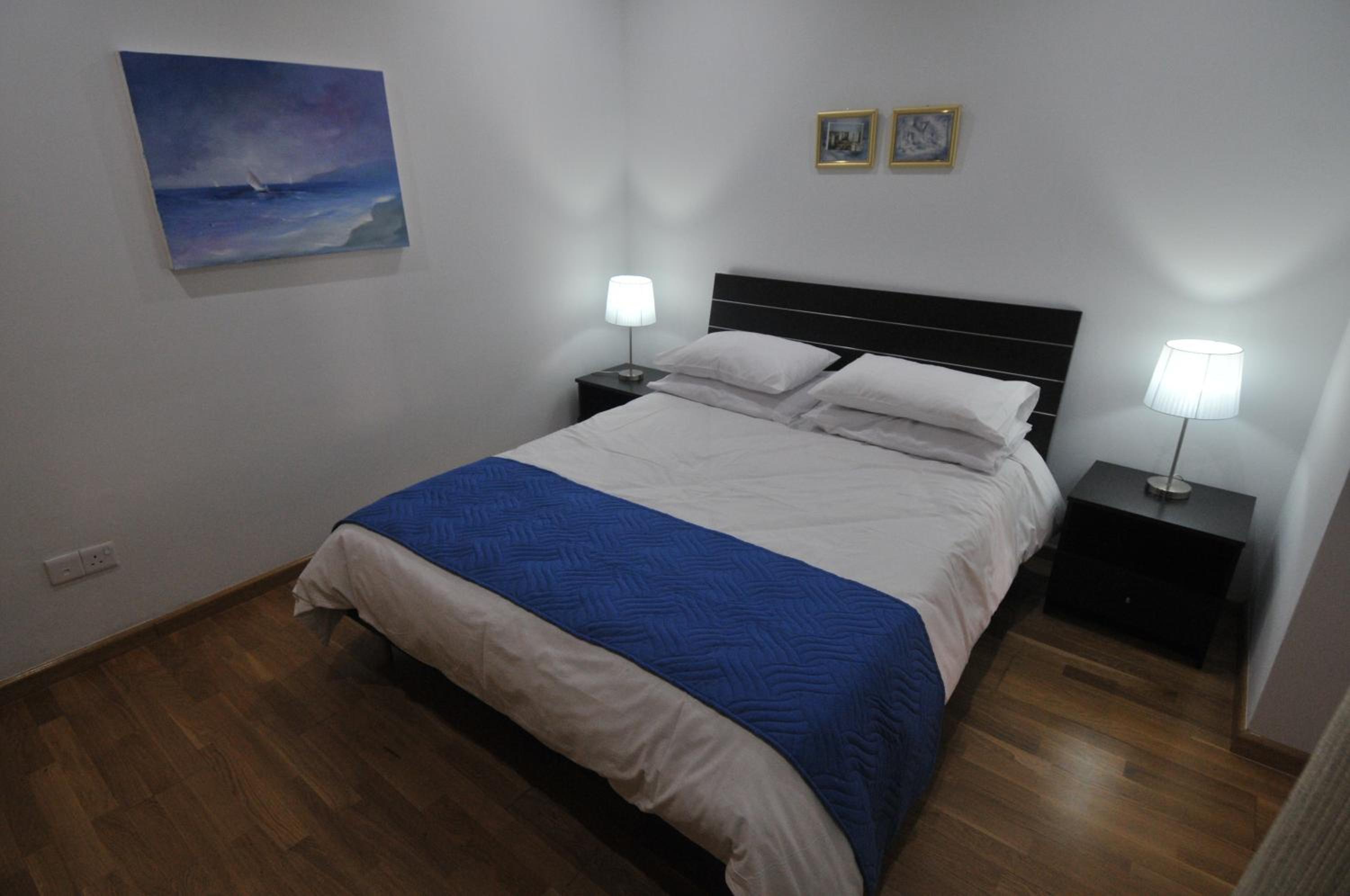 Two-Bedroom Apartment with Sea View - Photo 25