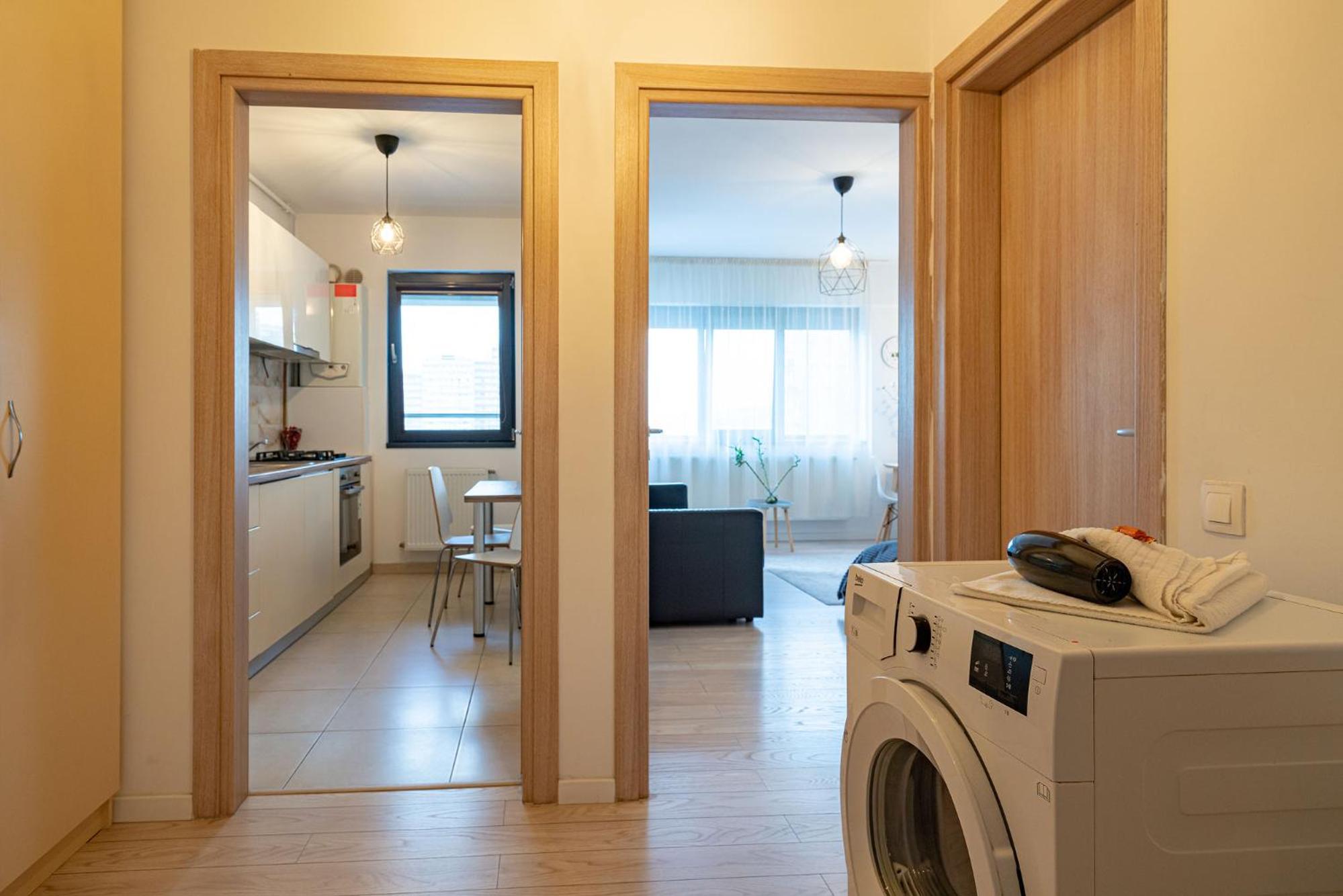 Studio Apartment - Photo 8