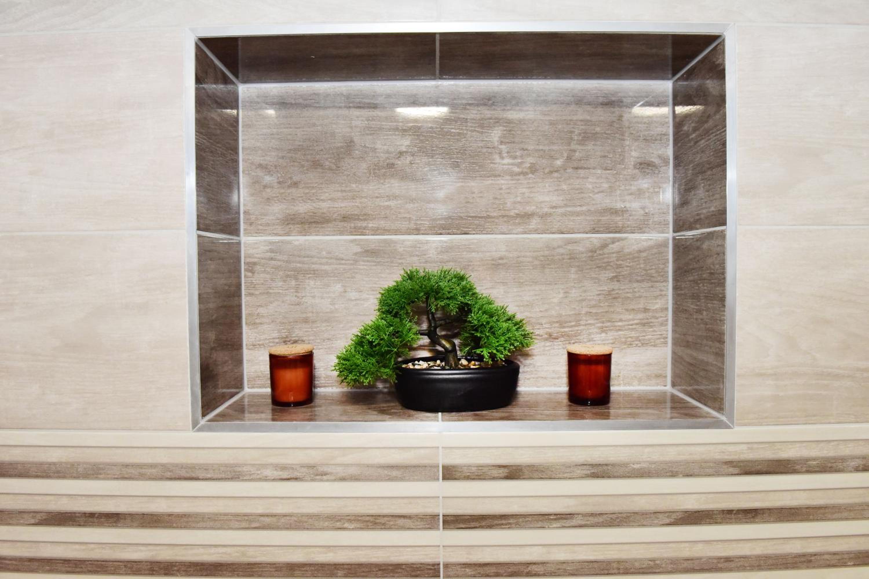One-Bedroom Apartment - Photo 11