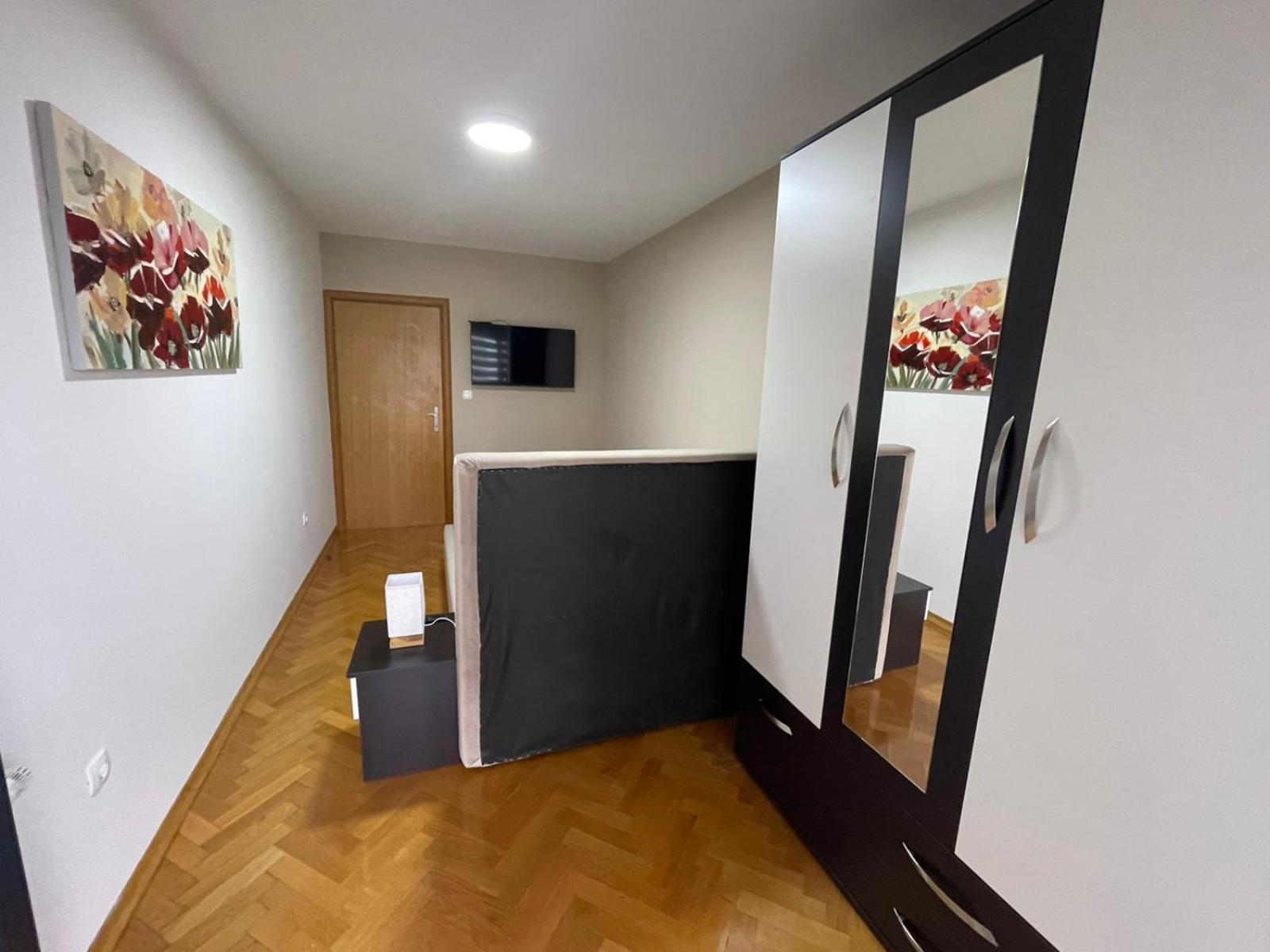 Double Room with Terrace - Photo 6