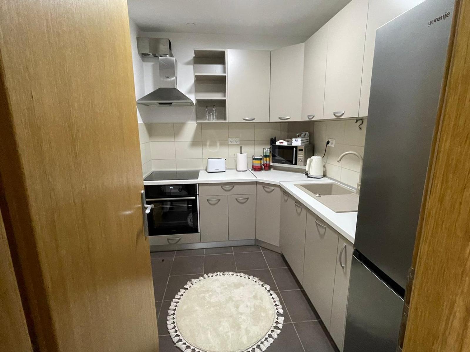 Double Room with Terrace - Photo 9