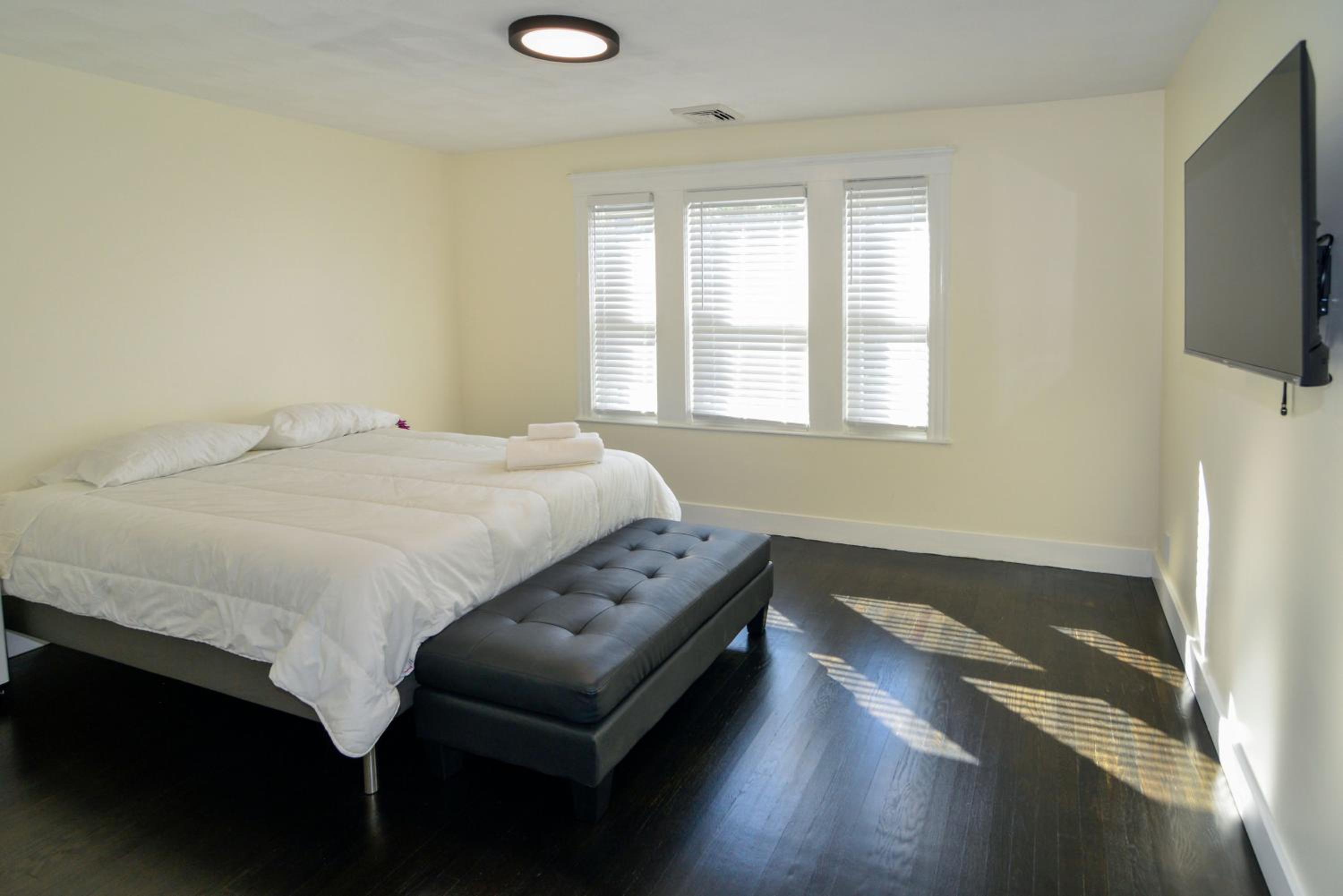 Two-Bedroom Apartment photo 1