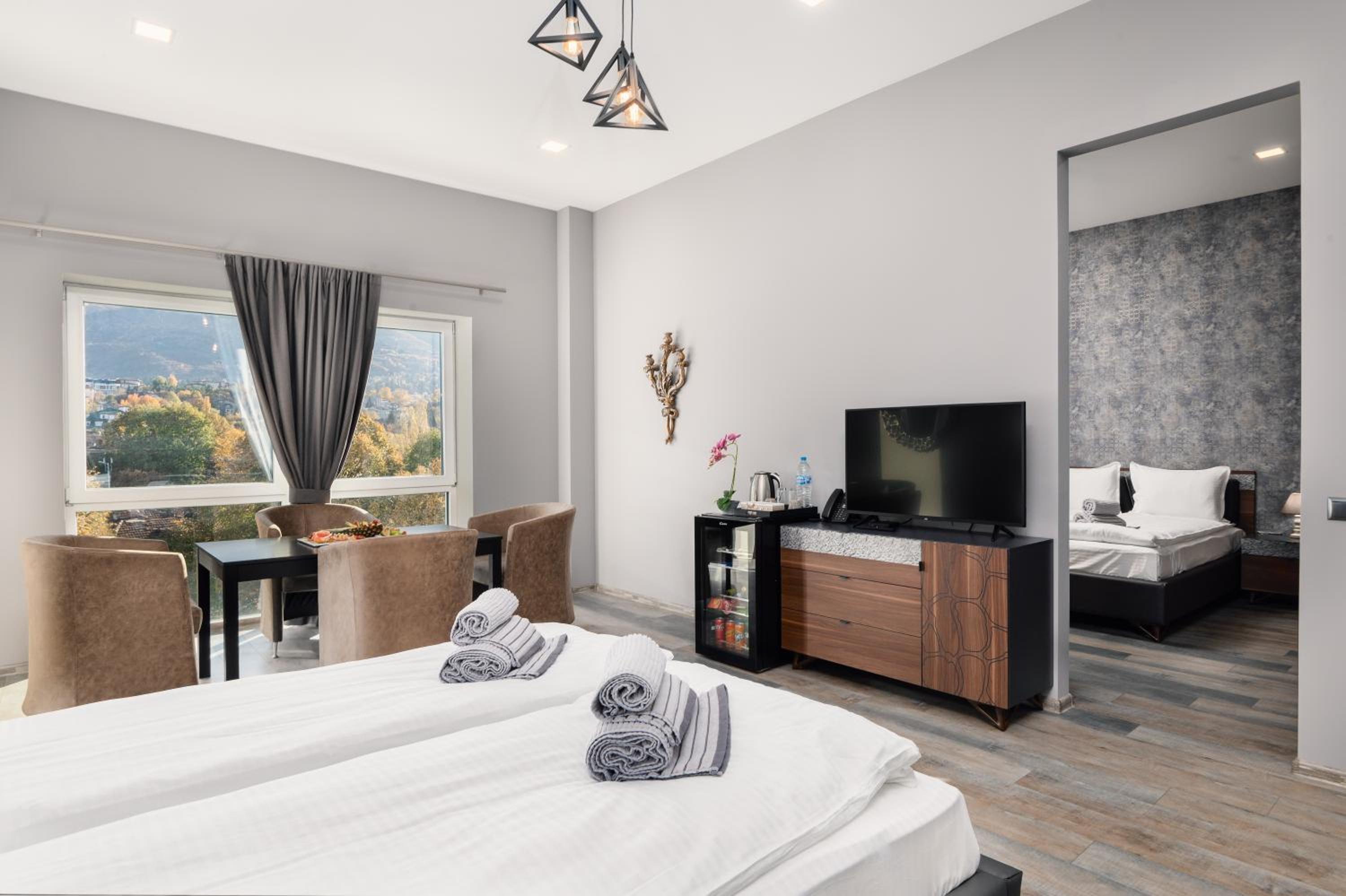 Junior Suite - Photo 1