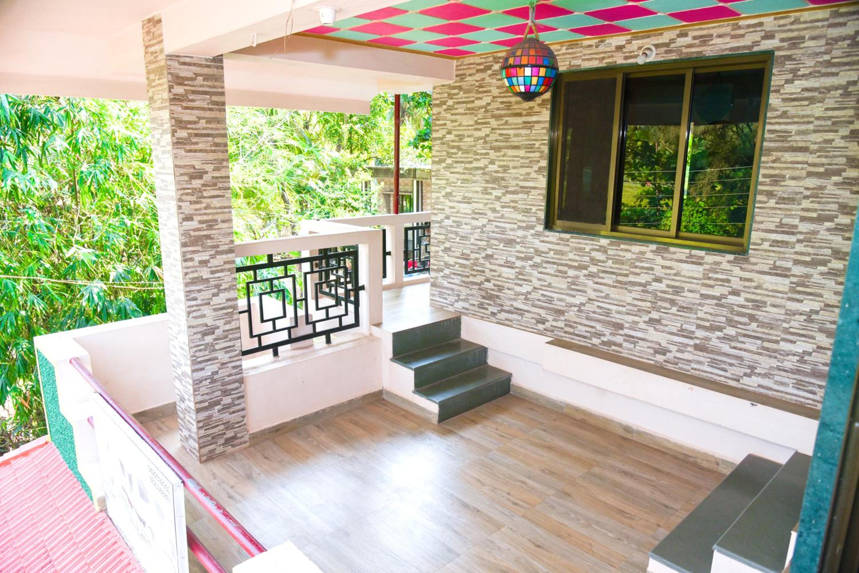 Double Room With Balcony photo 3