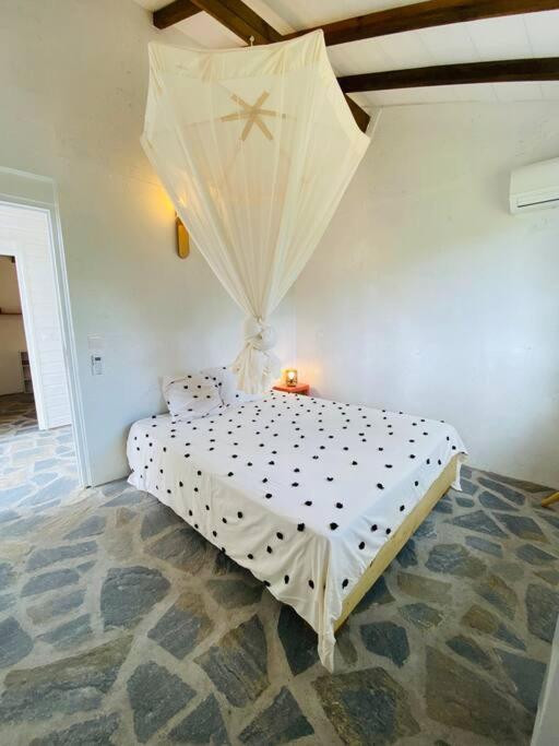 Two-Bedroom House photo 3