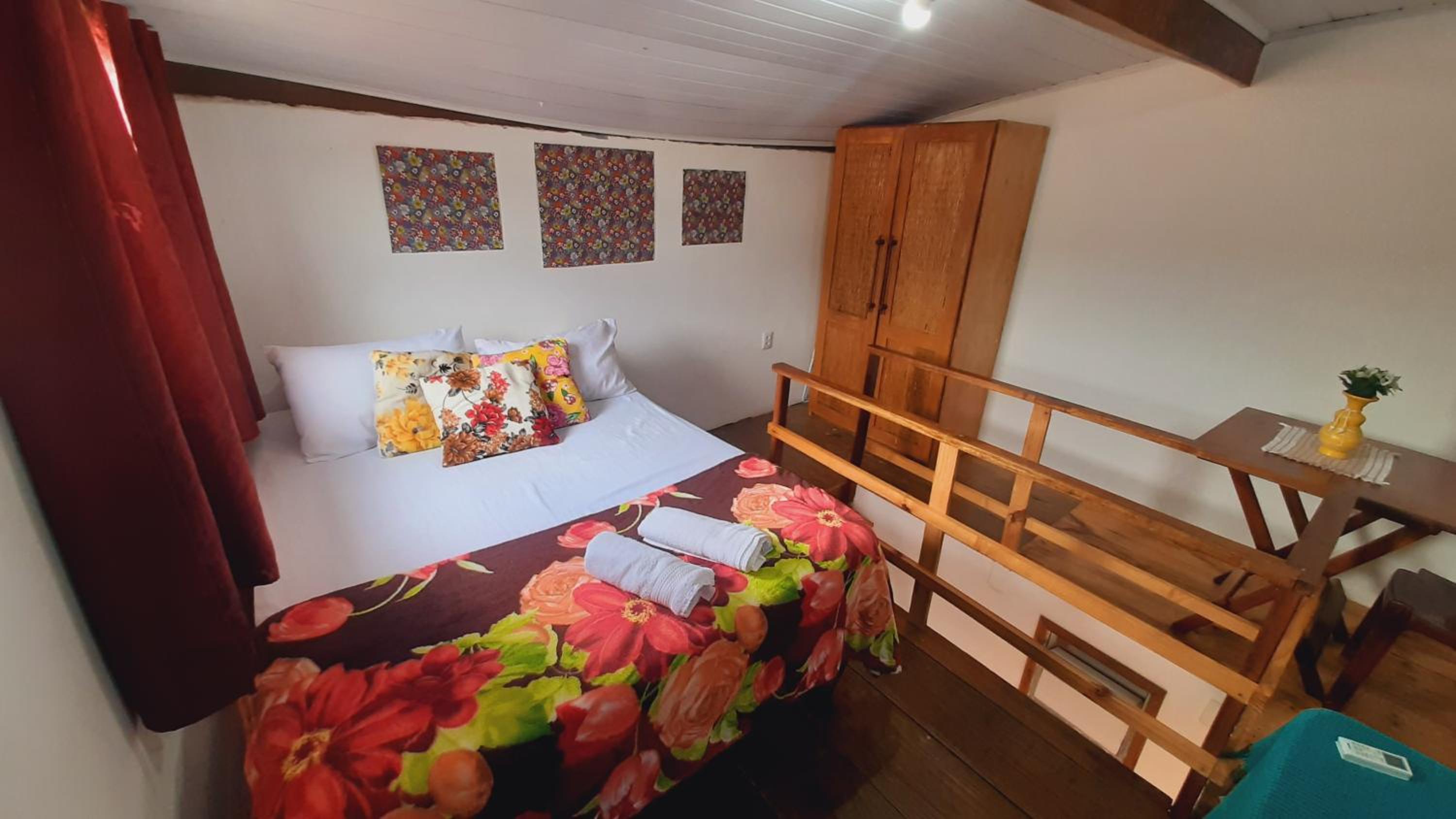 One-Bedroom House photo 1