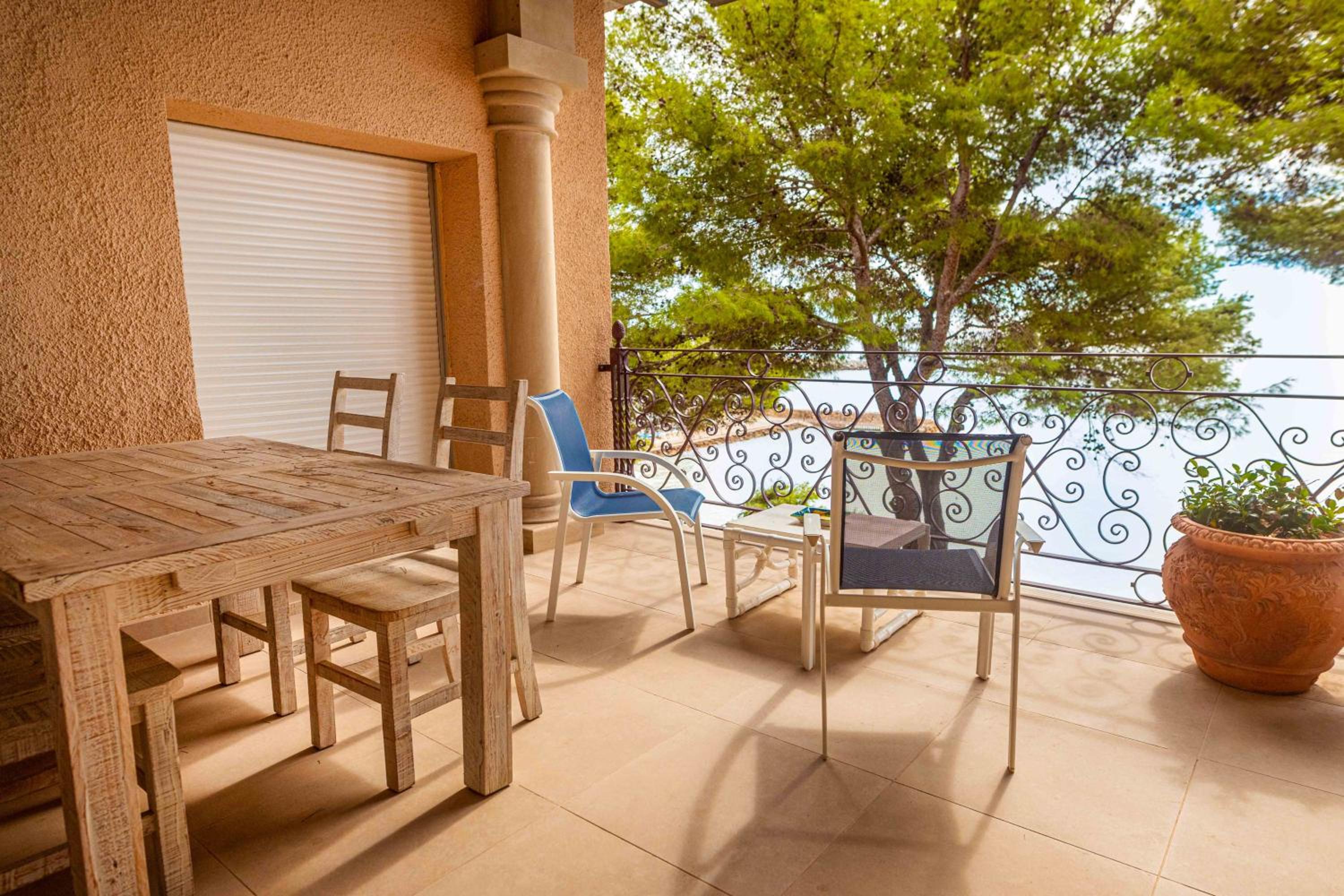 Double Room with Terrace - Photo 4