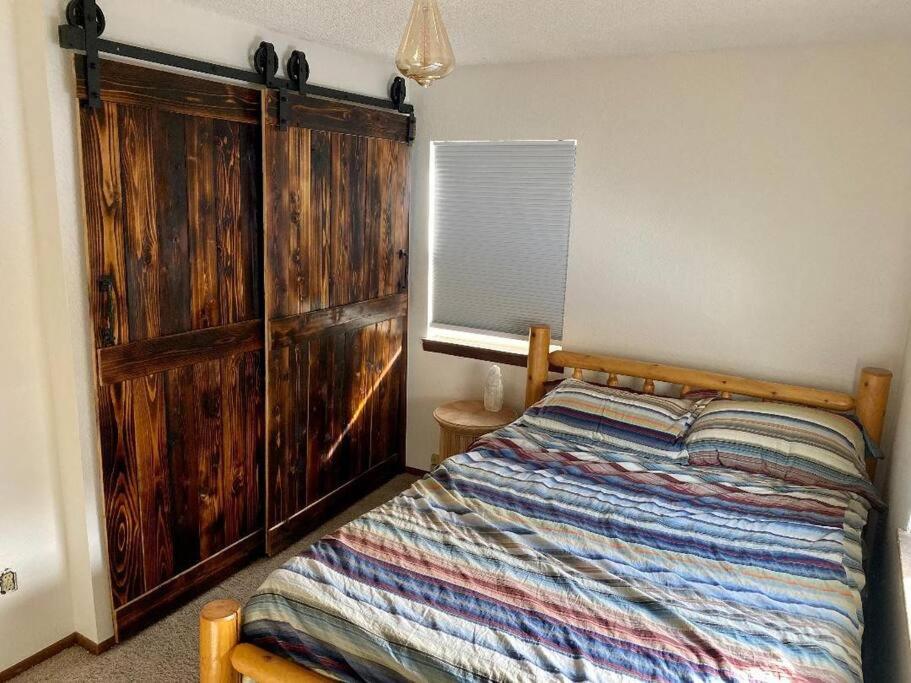 Two-Bedroom Apartment photo 1