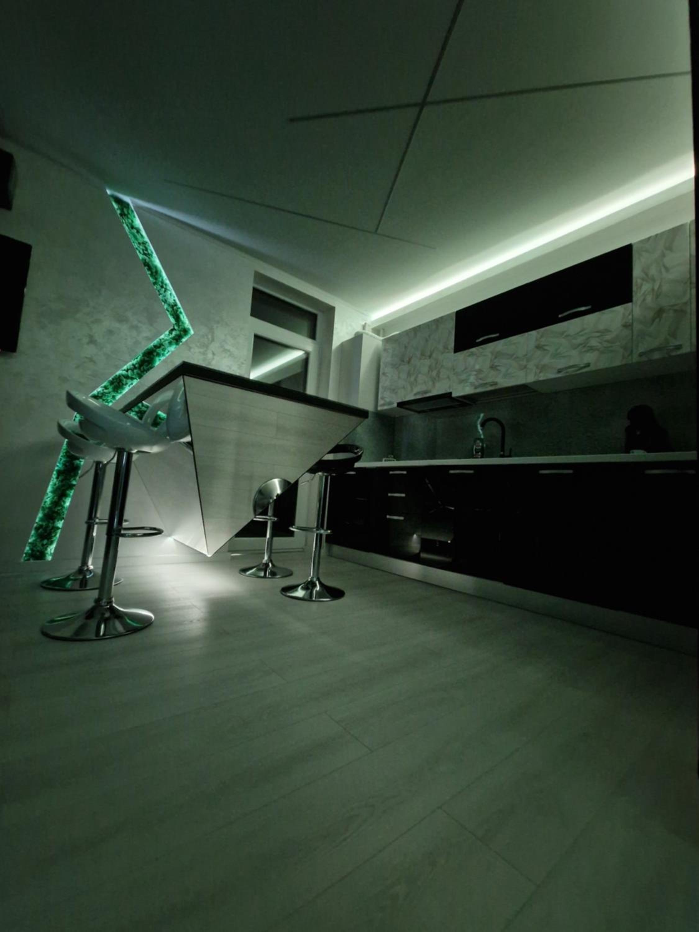 One-Bedroom Apartment - Photo 16