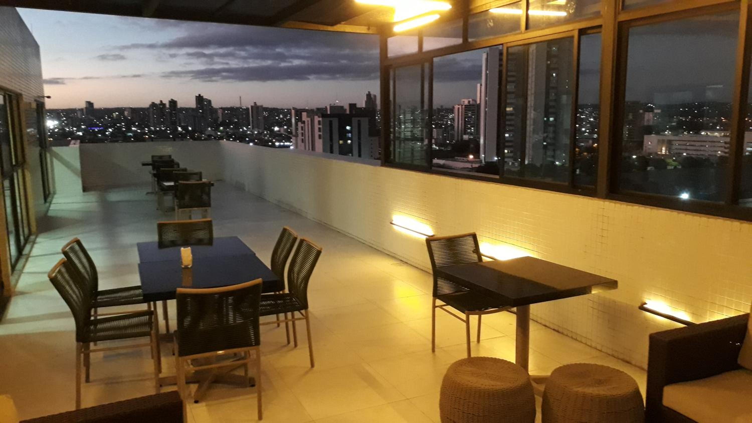 Apartment - Photo 32