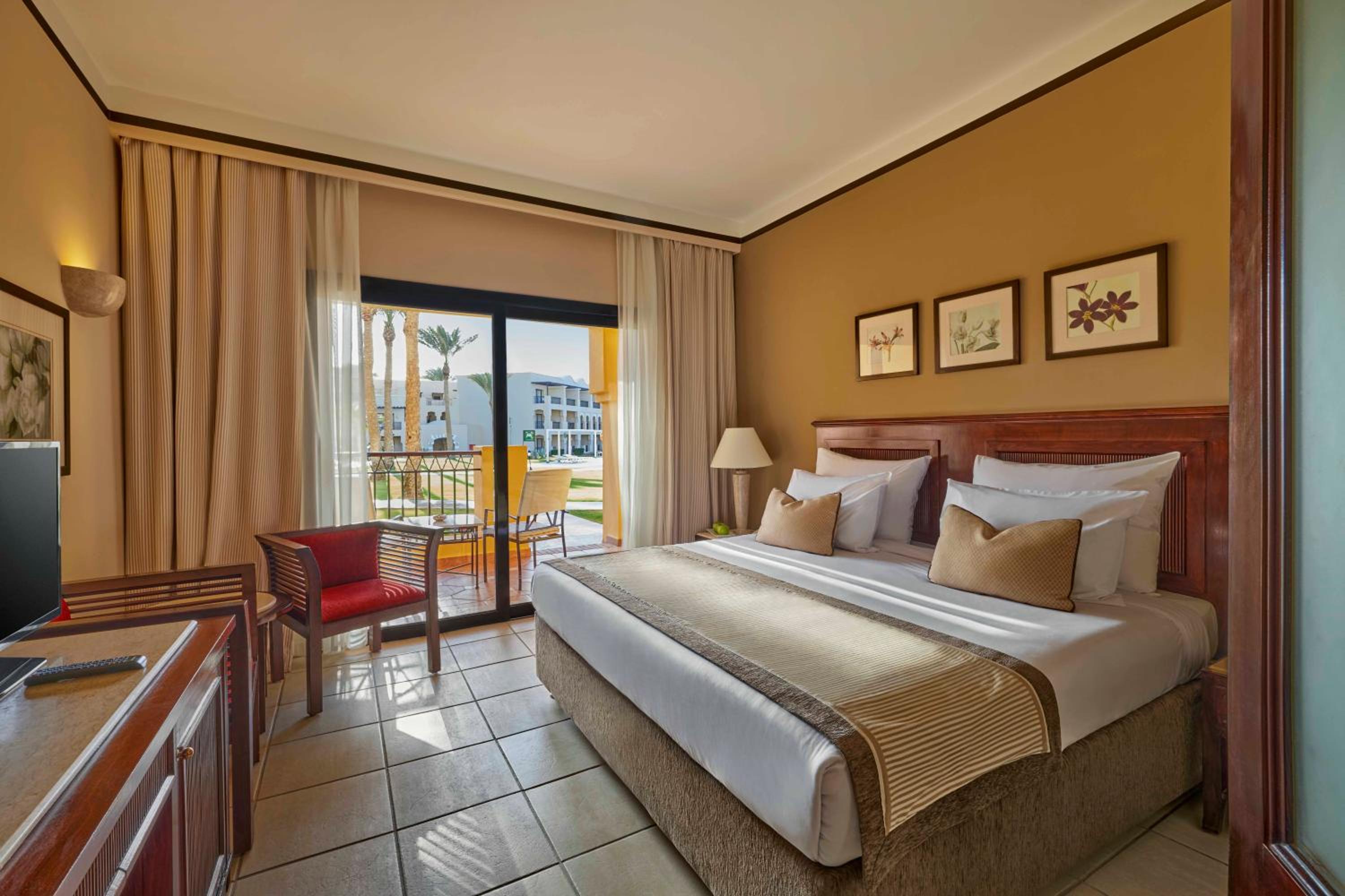 Deluxe Family, Queen Or Twin Bed, Garden View - Jaz Samaya - Photo 1