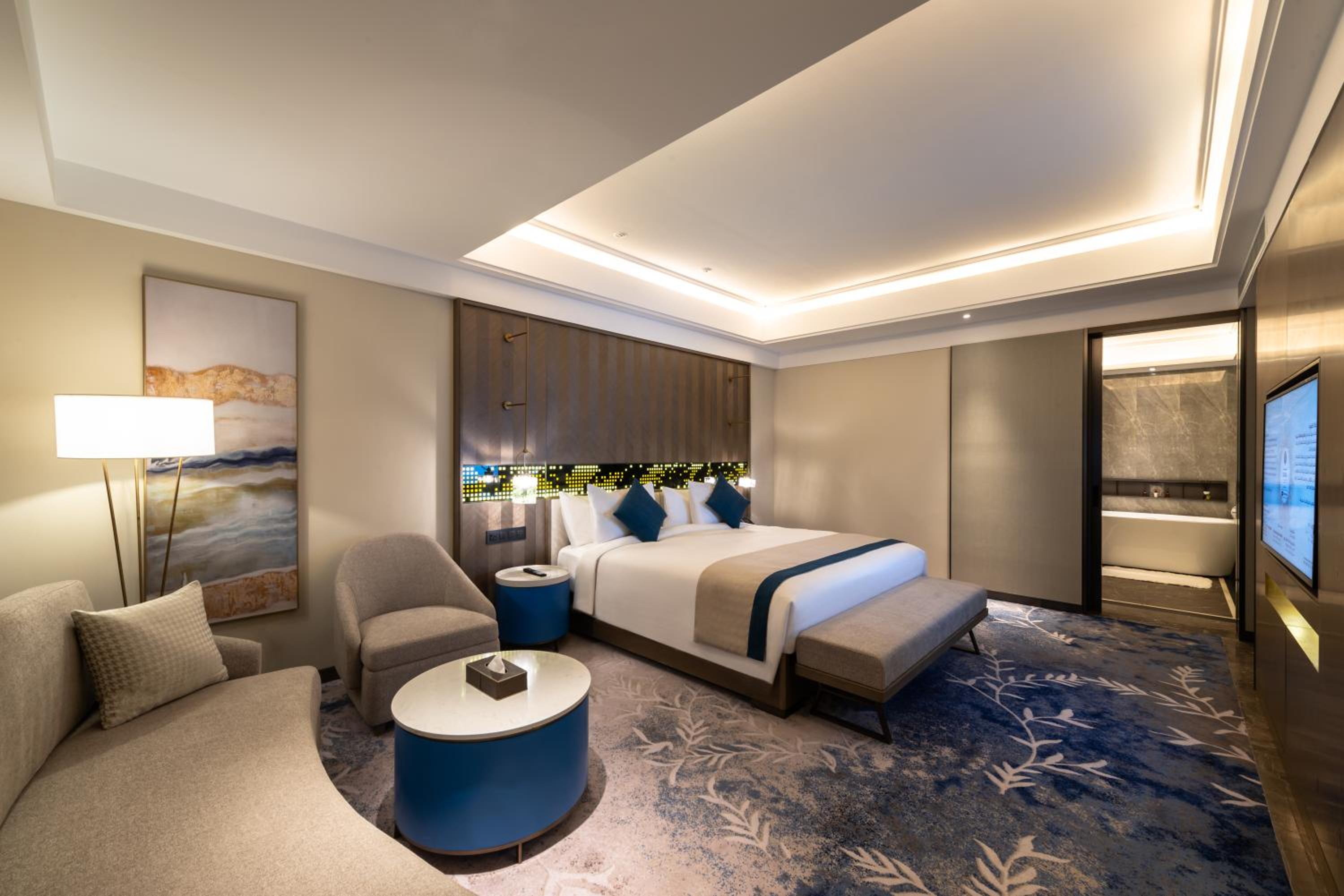 Grand Superior Room - Photo 1
