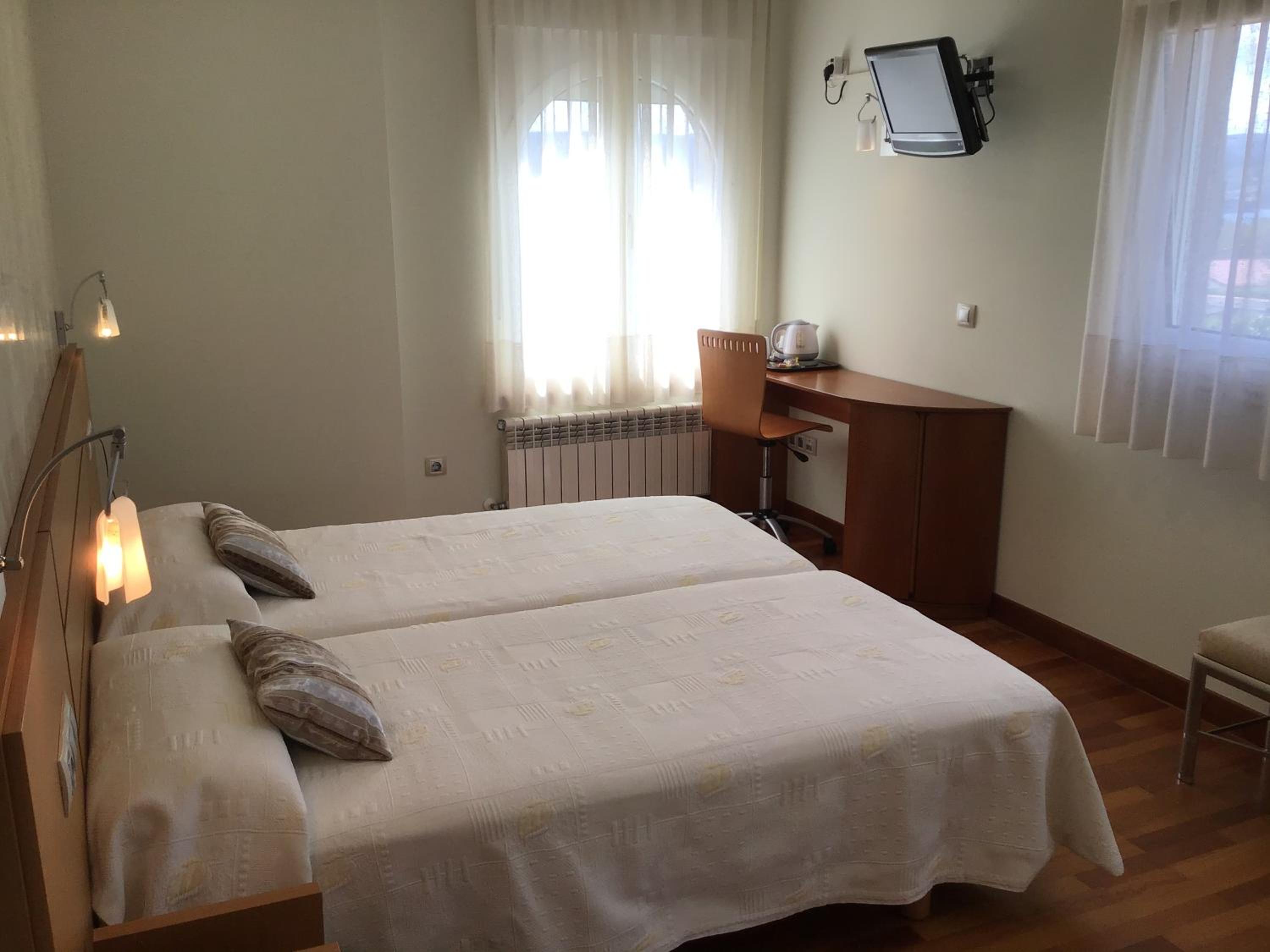 Twin Room with Sea View photo 2