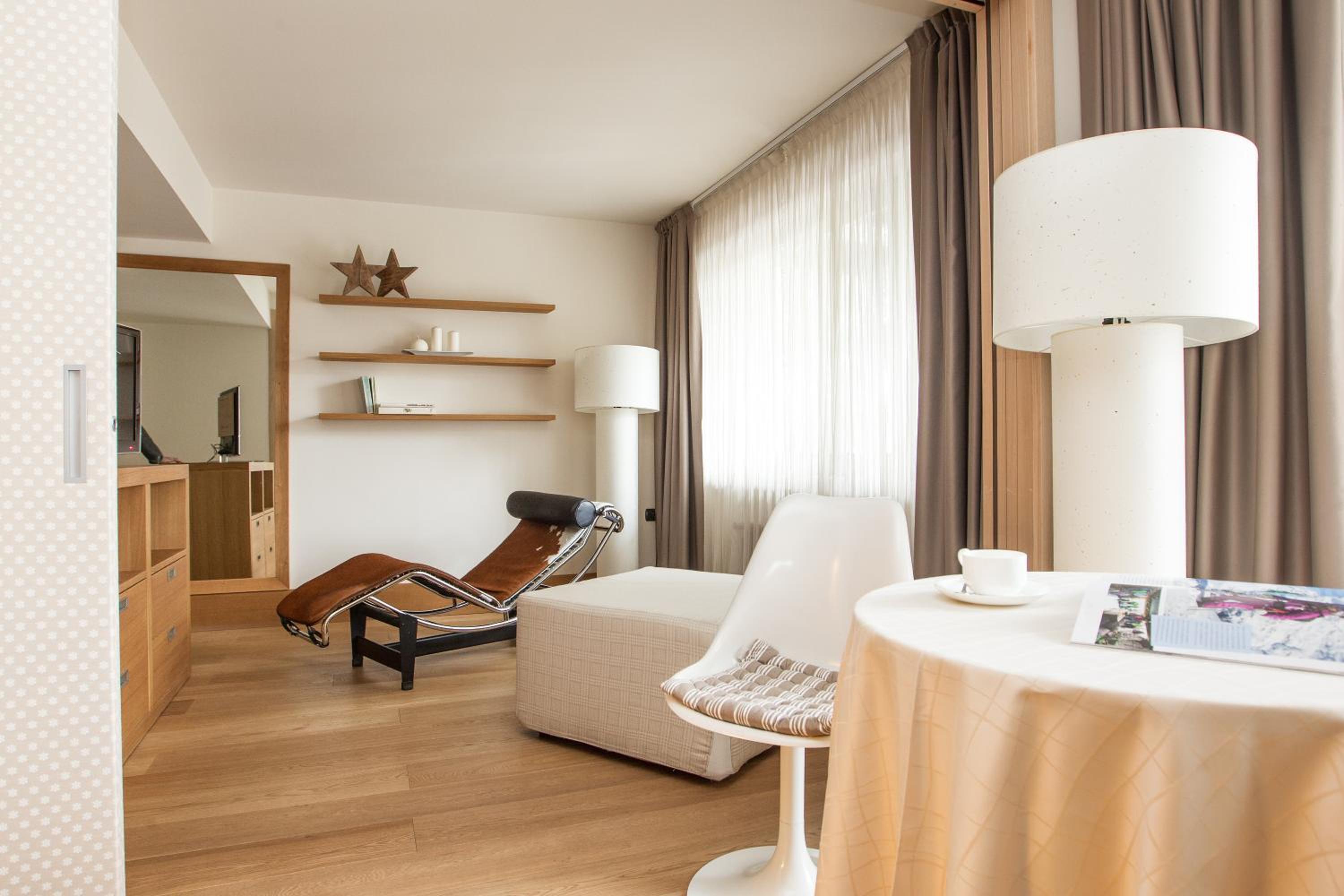 Junior Suite - Photo 12