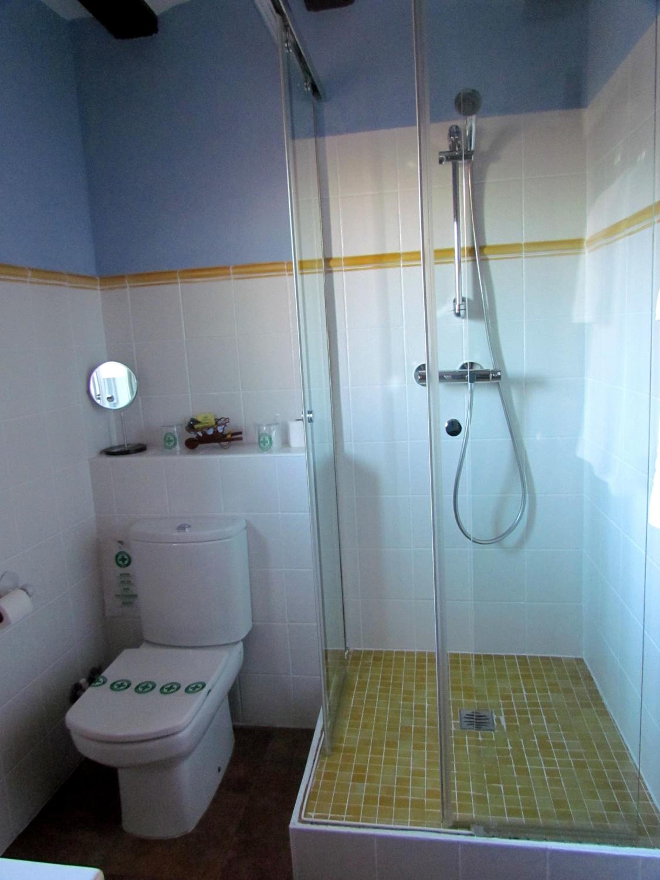 Superior Double Room - Photo 8