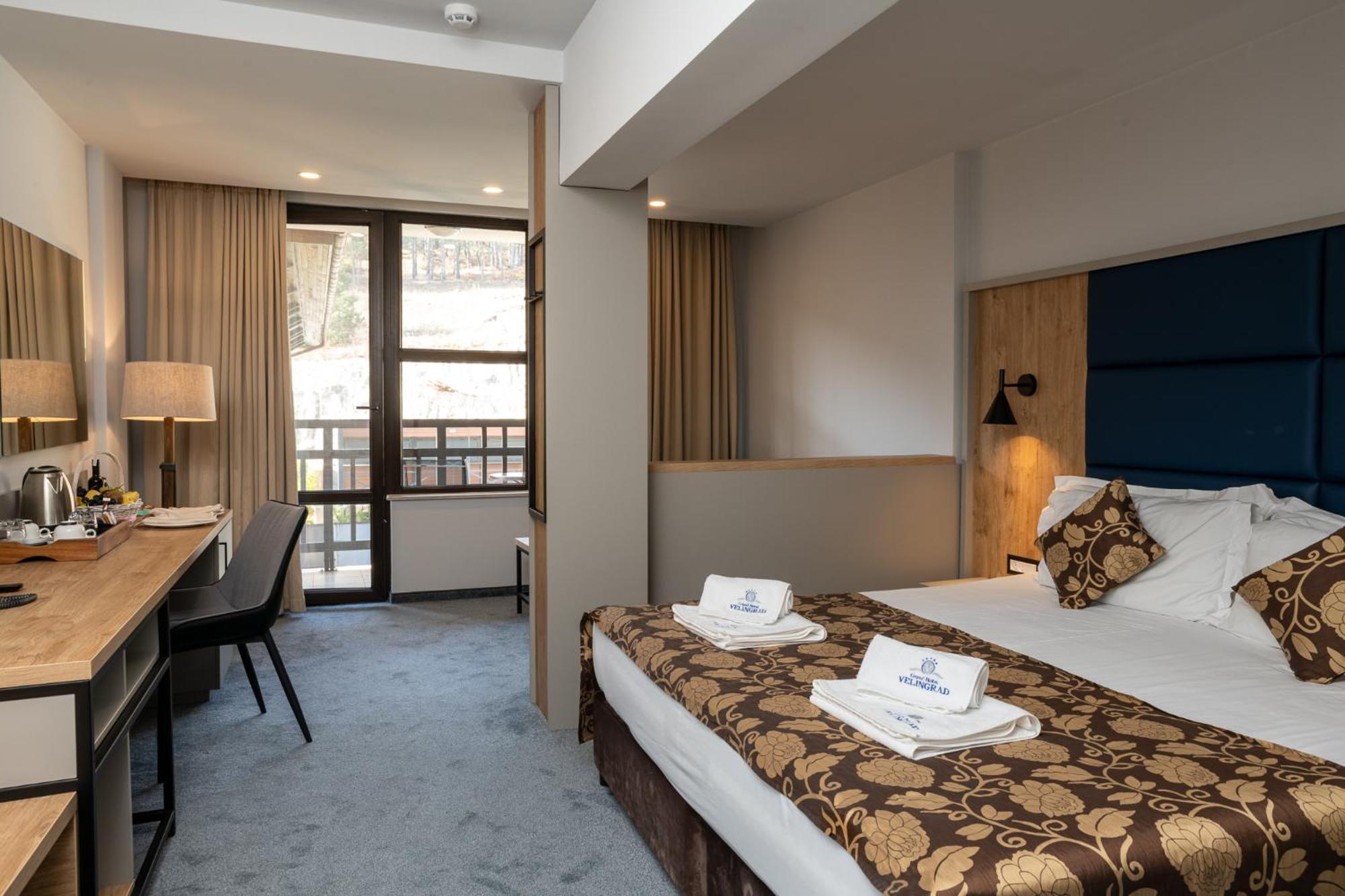 Deluxe Double or Twin Room with Balcony and View