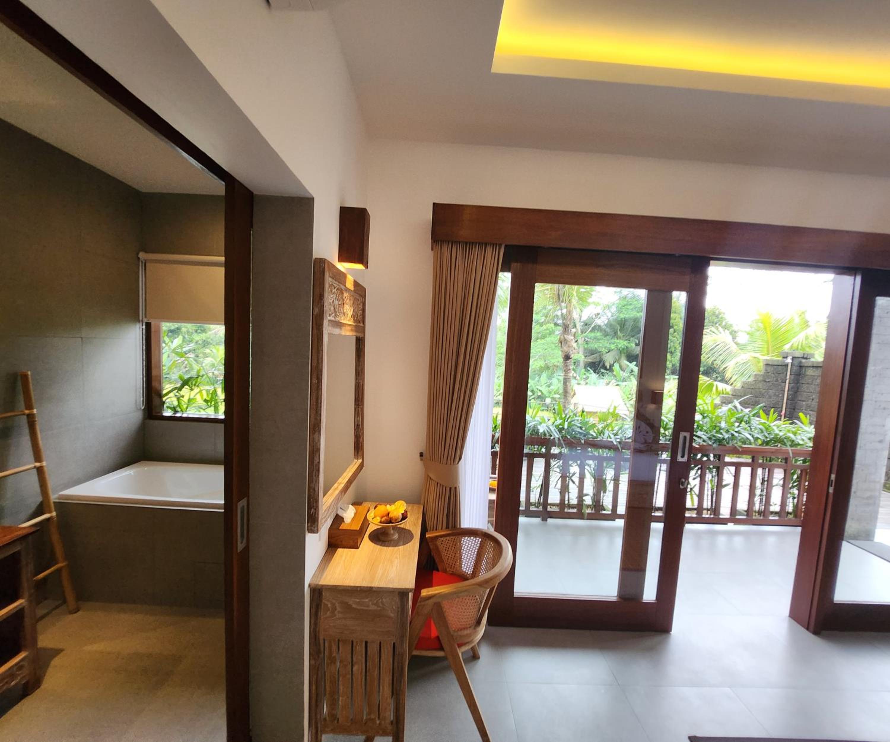 Suite Room - Photo 58