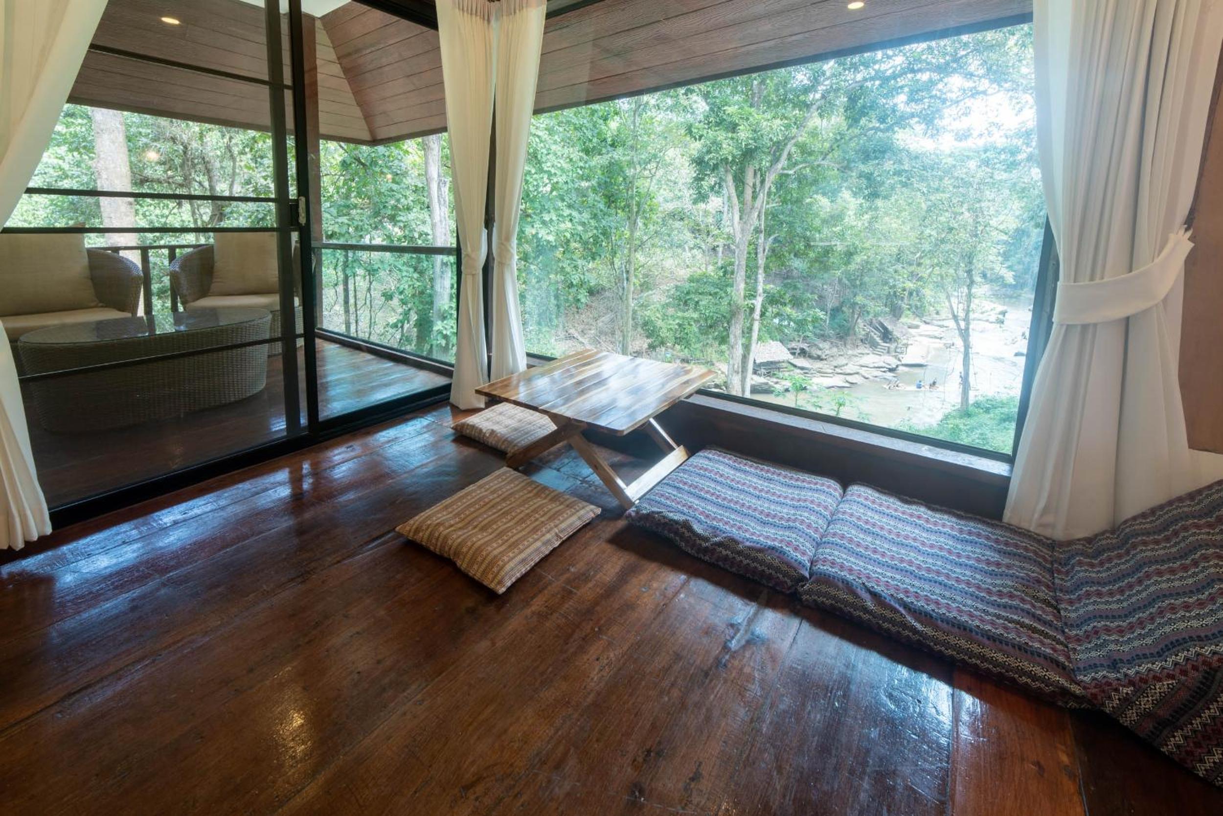 Deluxe Triple Room - Photo 1