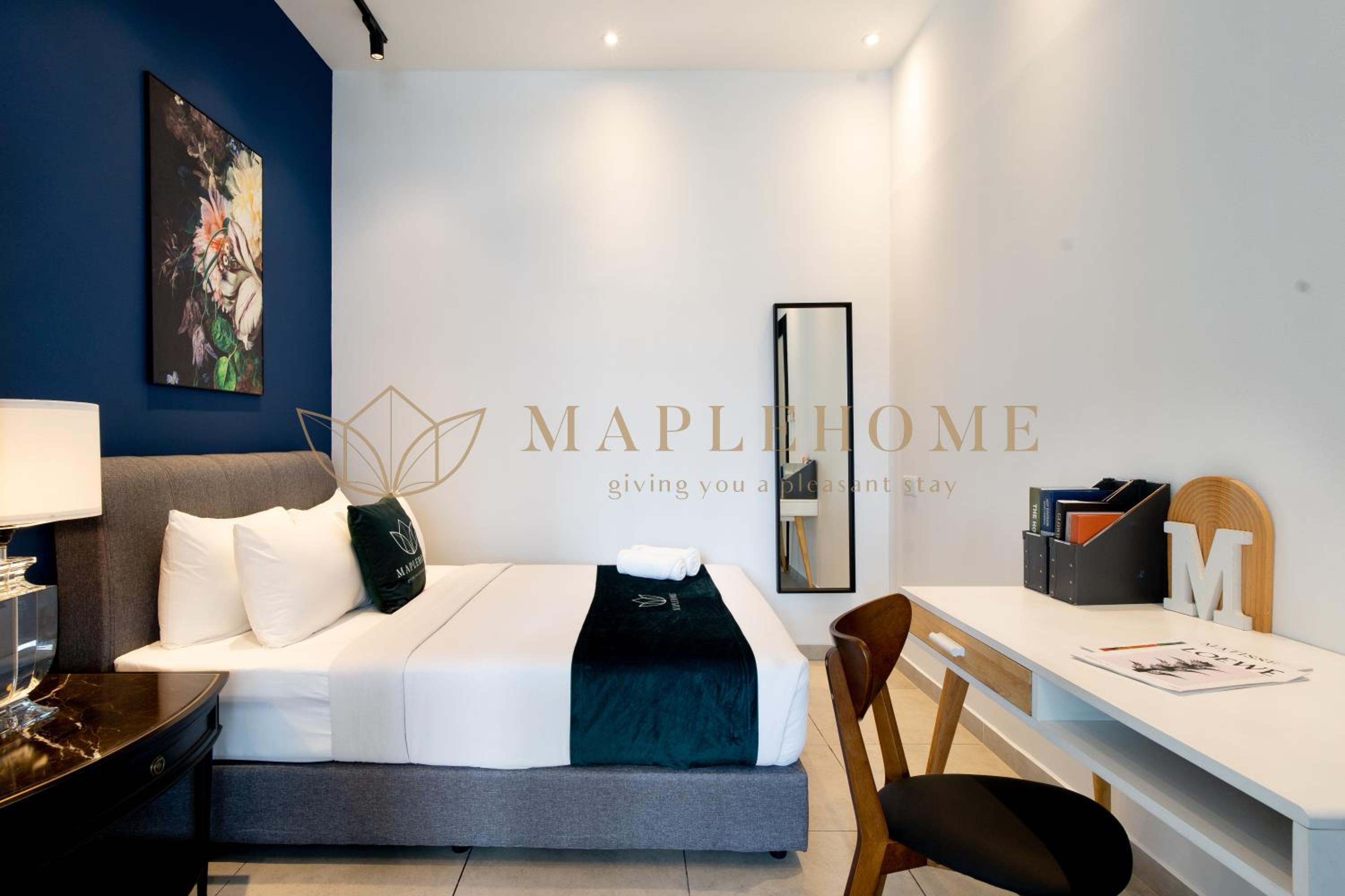 Premier Duplex Five-Bedroom Suite - Photo 15