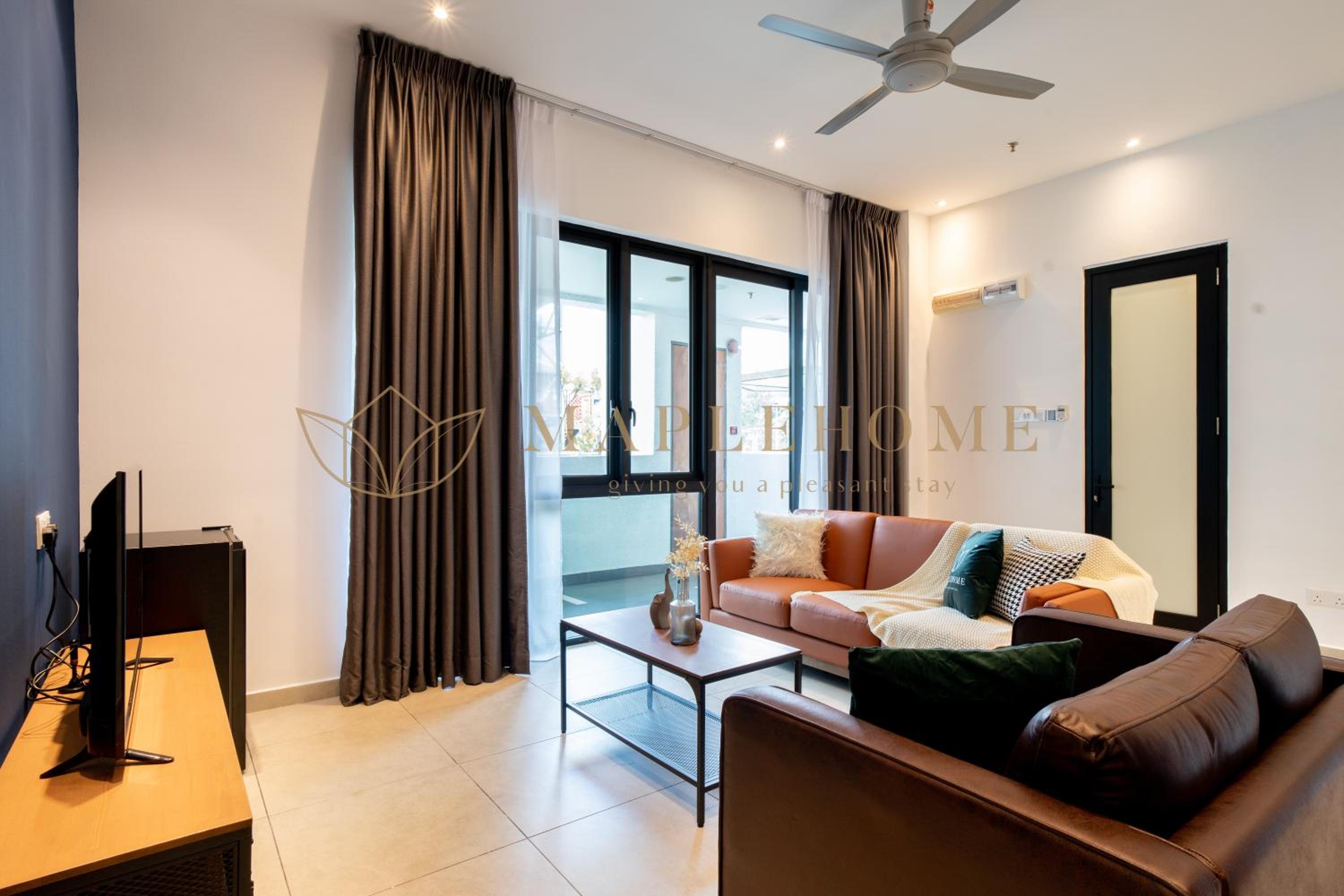 Premier Duplex Five-Bedroom Suite - Photo 14